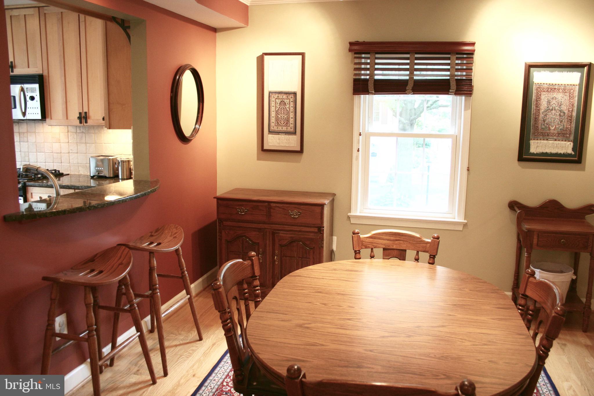 KINGS MANOR TOWNE HOUSES - Residential Lease