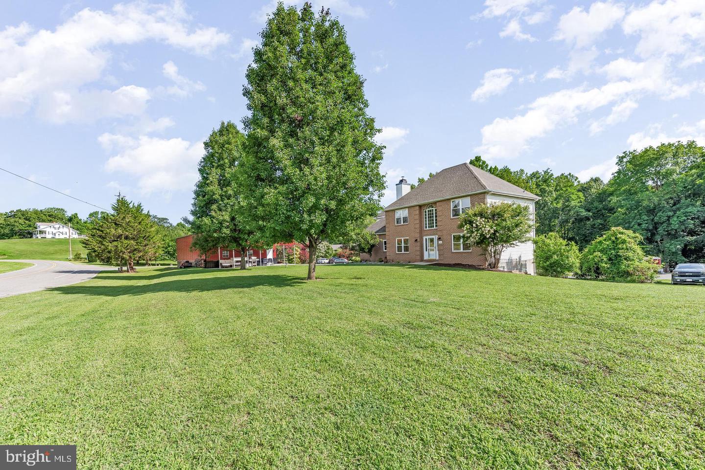 1601 MEADOW OAKS LANE
