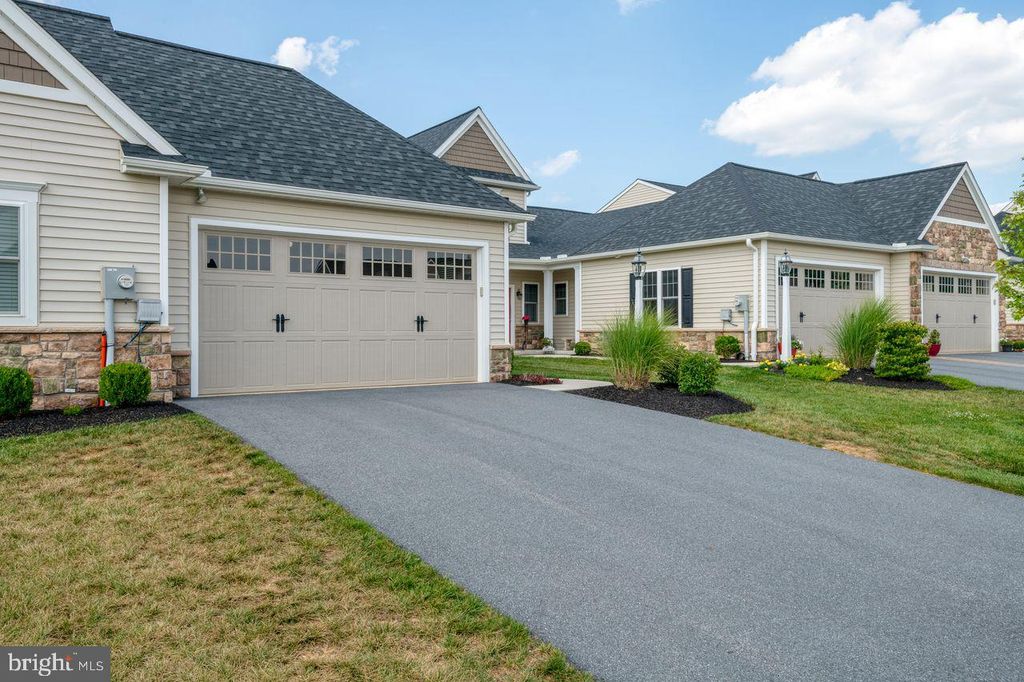 Photo of 371 English Ivy Drive, Lititz, PA 17543 (MLS # PALA2038874)