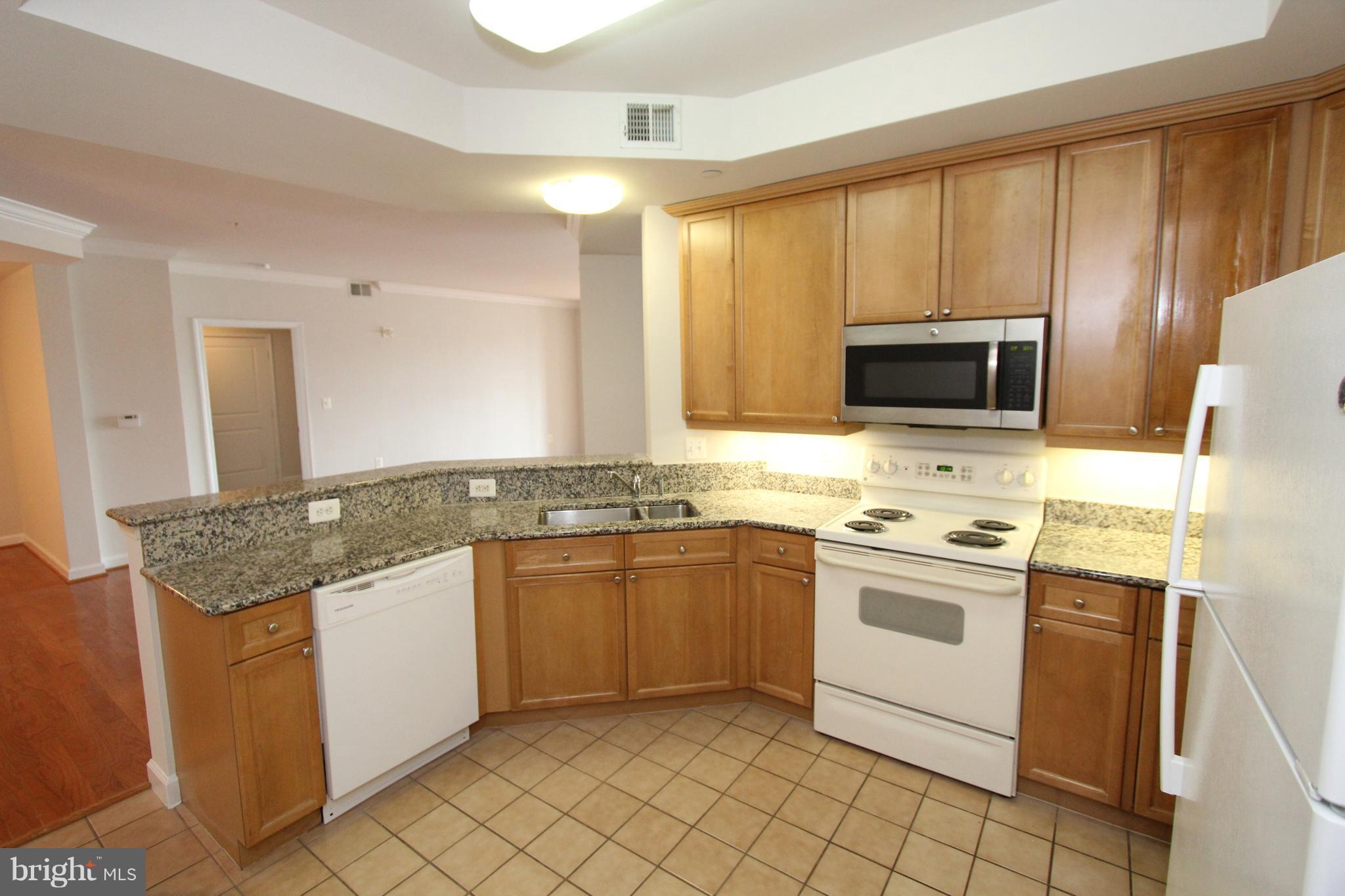 BELMONT BAY - Residential Lease