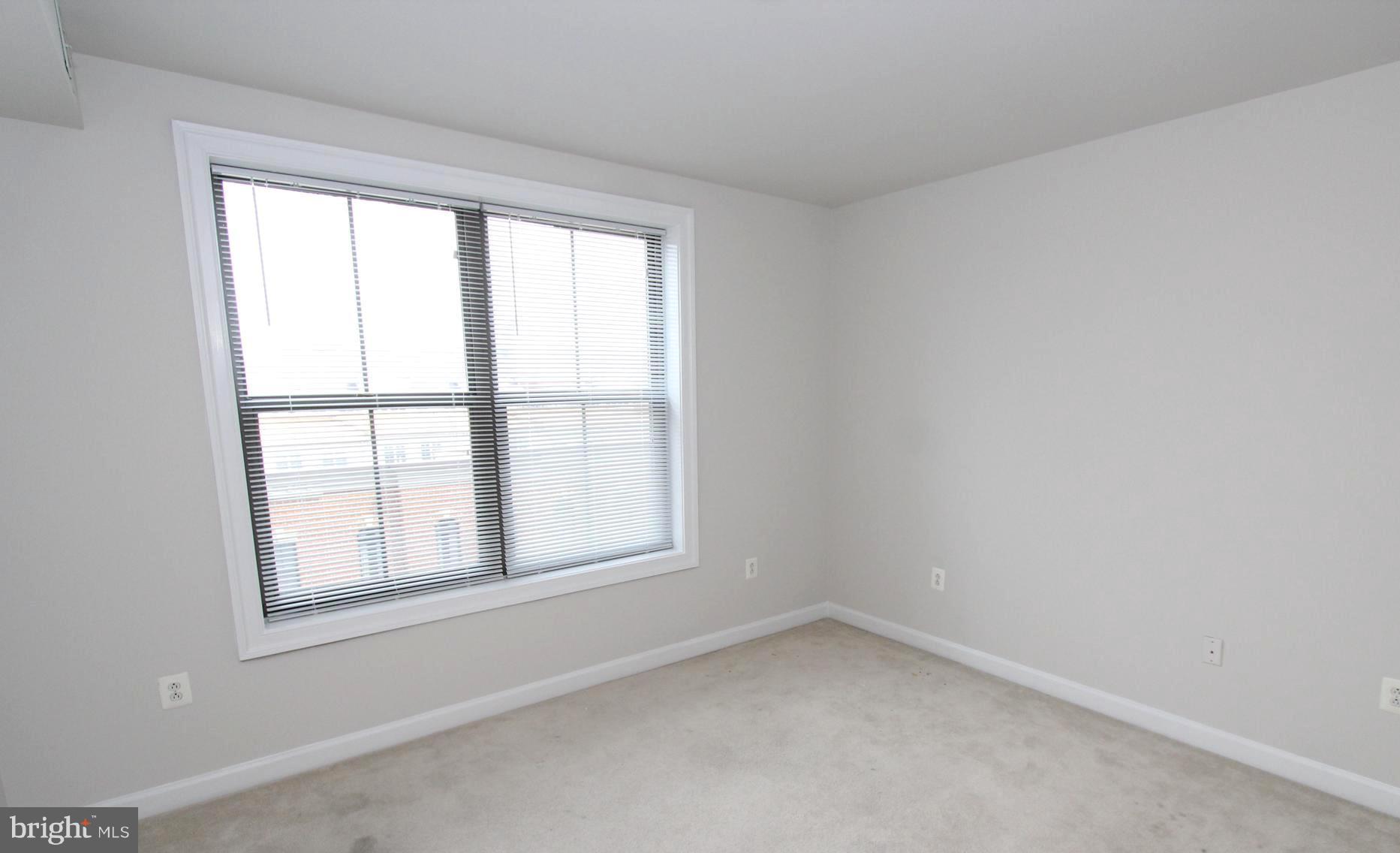 BELMONT BAY - Residential Lease