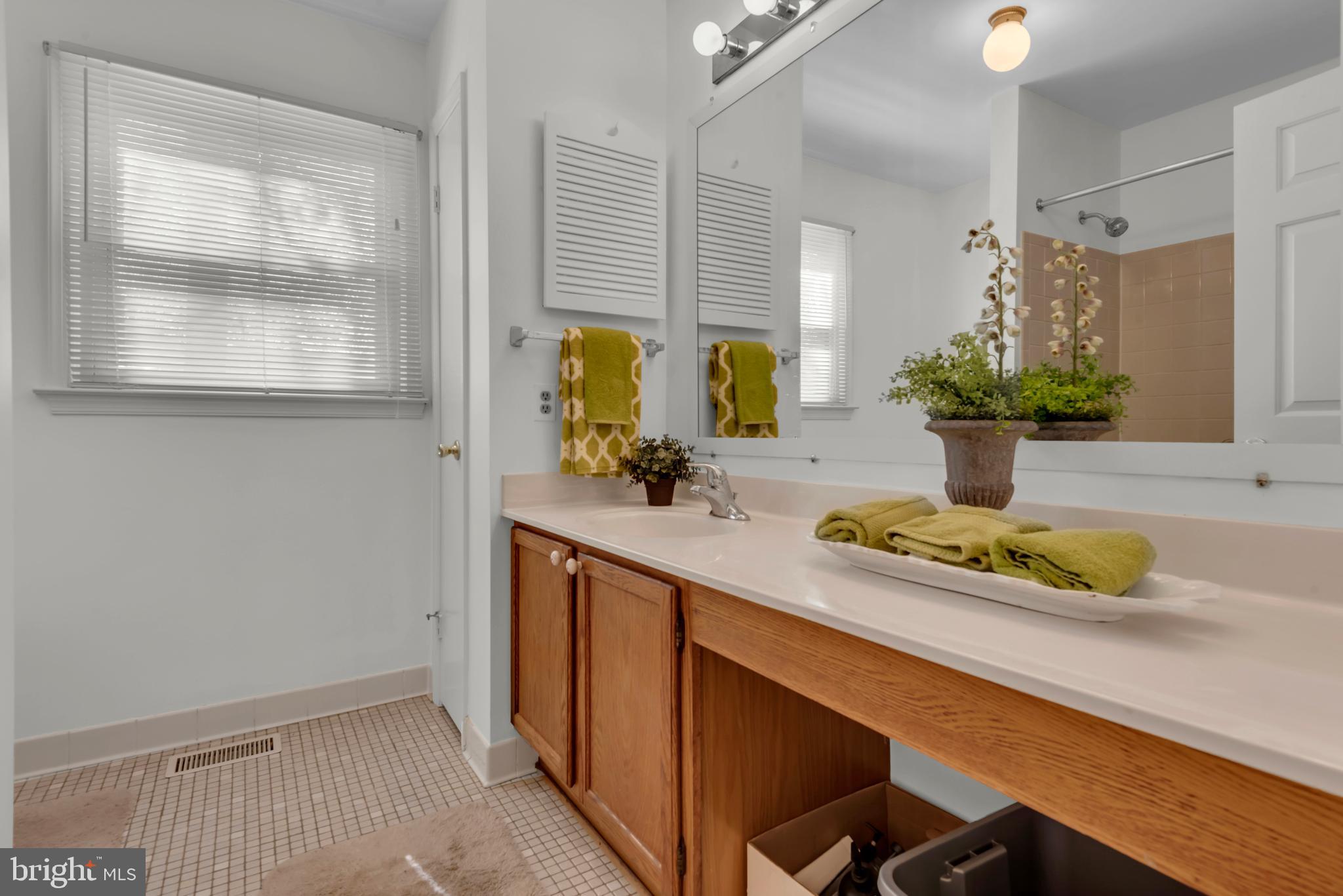 HERITAGE HARBOUR - Residential