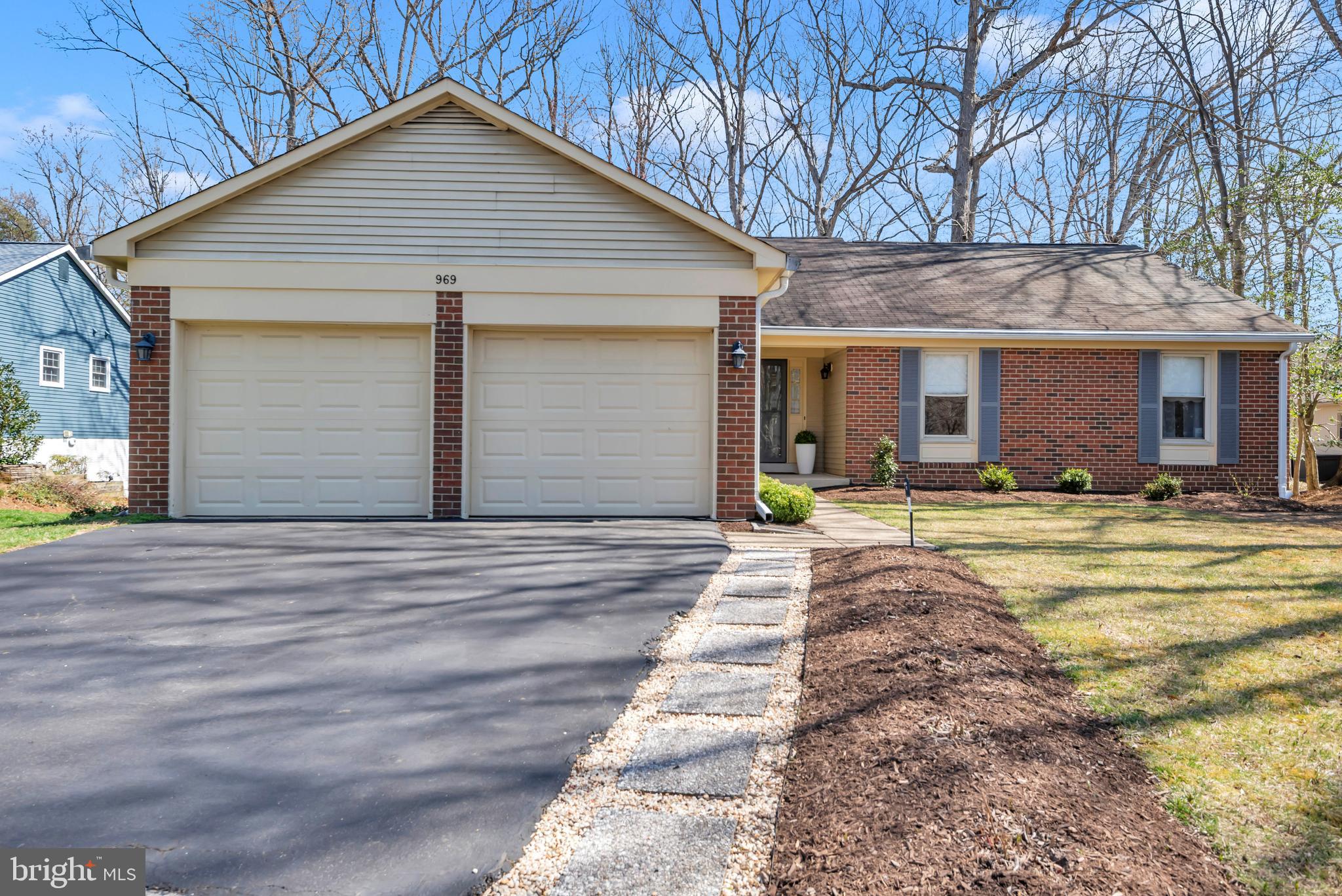 HERITAGE HARBOUR - Residential