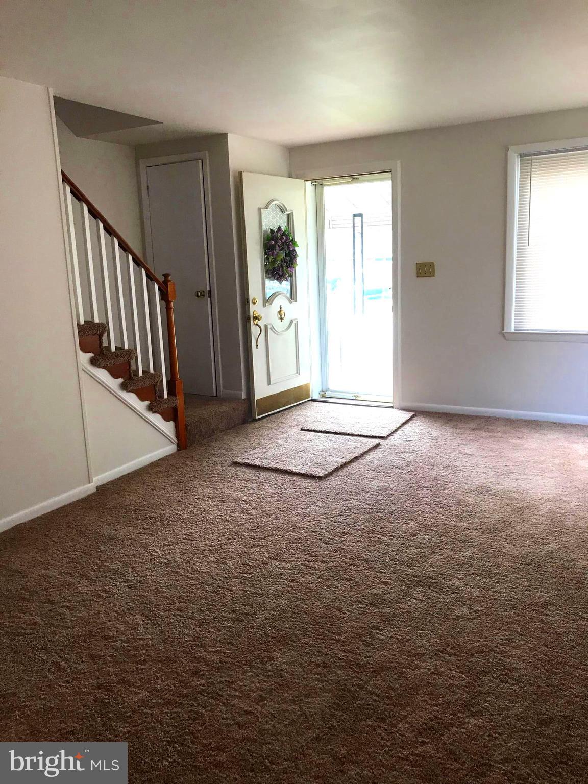 BEVERLY HILLS - Residential Lease