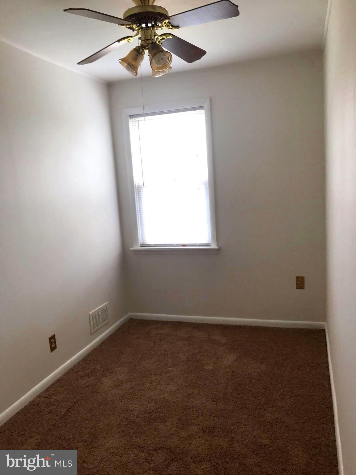 BEVERLY HILLS - Residential Lease