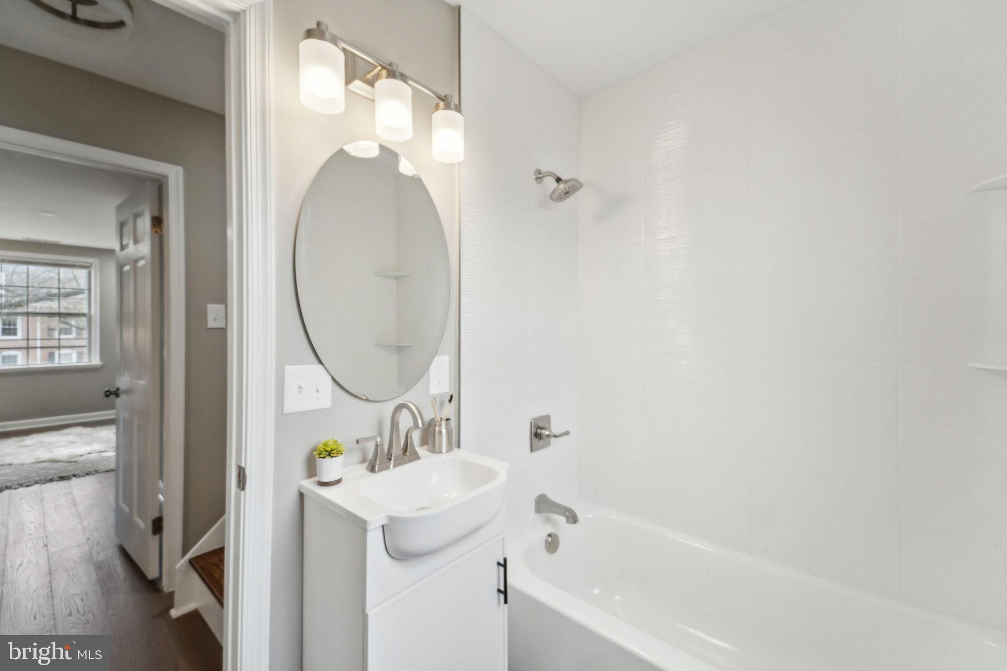 FAIRLINGTON ARBORS - Residential