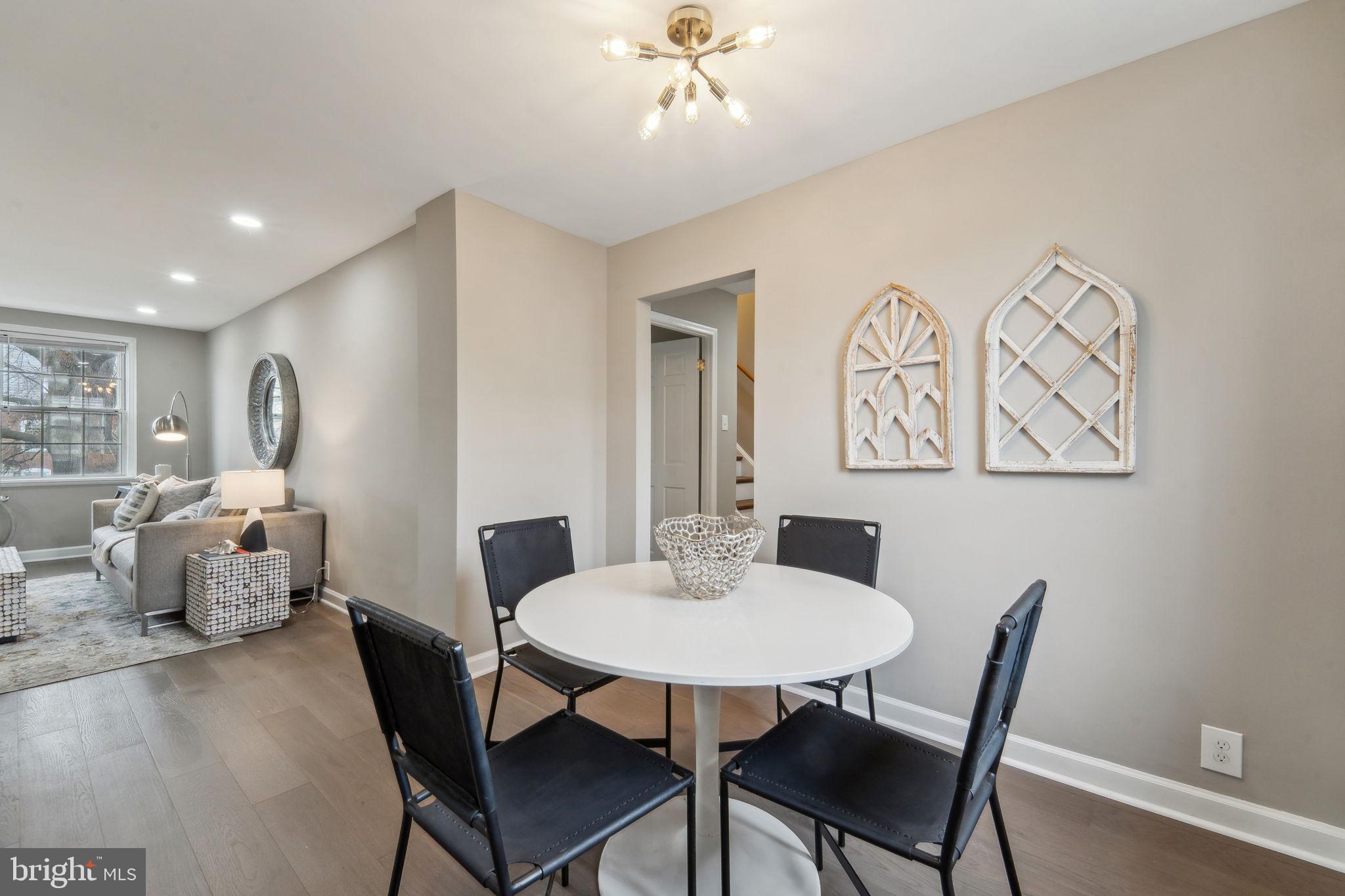 FAIRLINGTON ARBORS - Residential