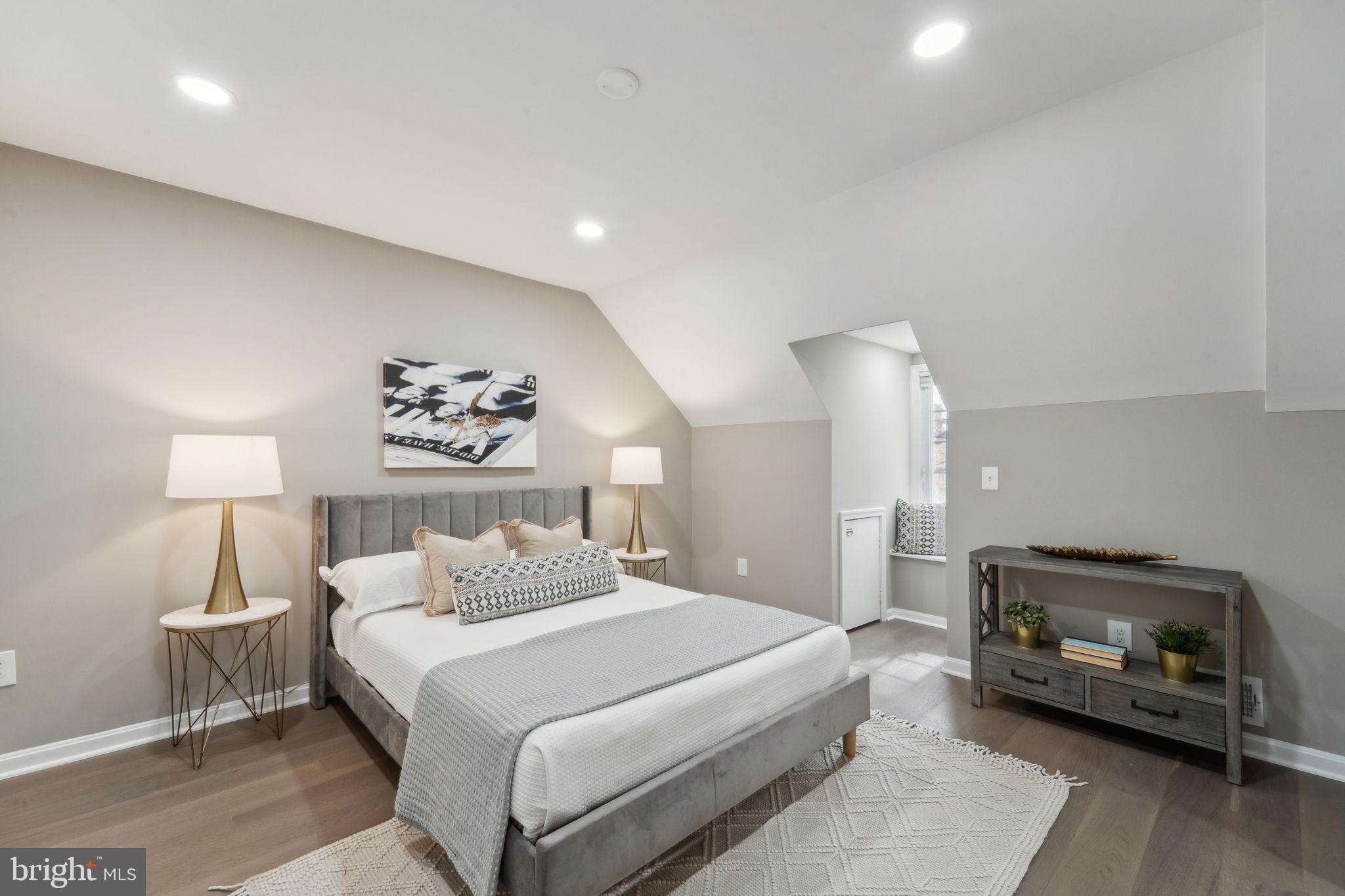 FAIRLINGTON ARBORS - Residential