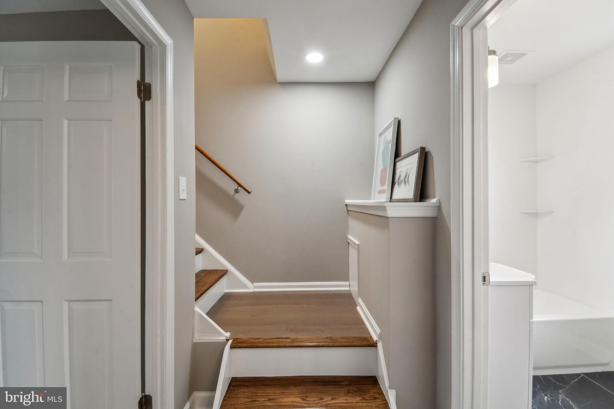 FAIRLINGTON ARBORS - Residential