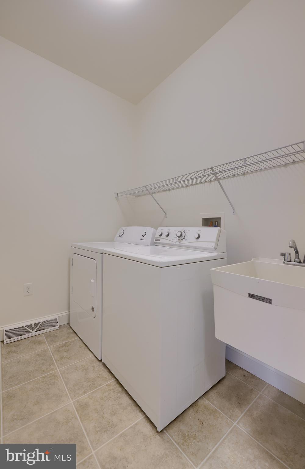 PARK RIDGE CROSSING - Residential