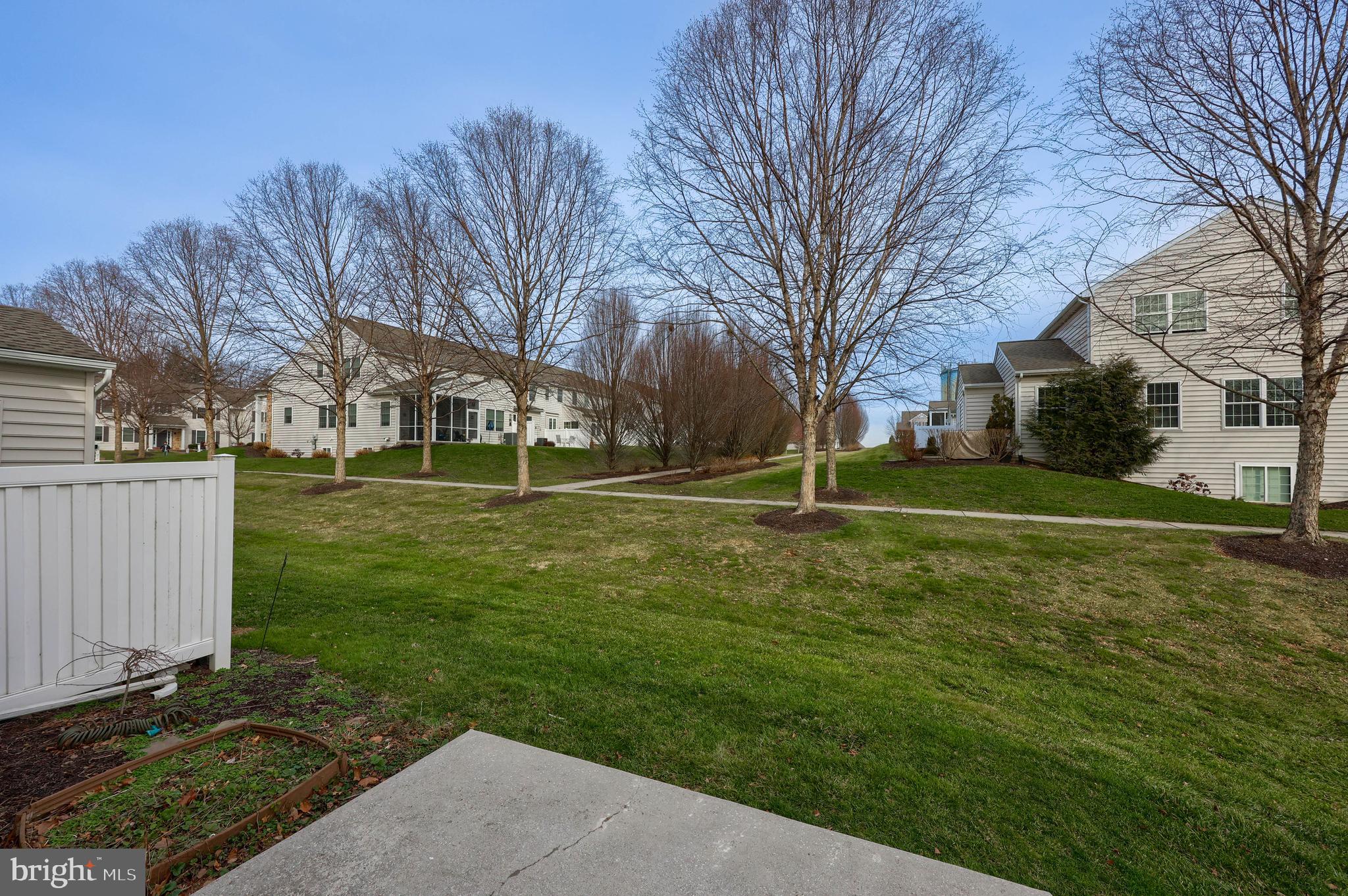 PARK RIDGE CROSSING - Residential