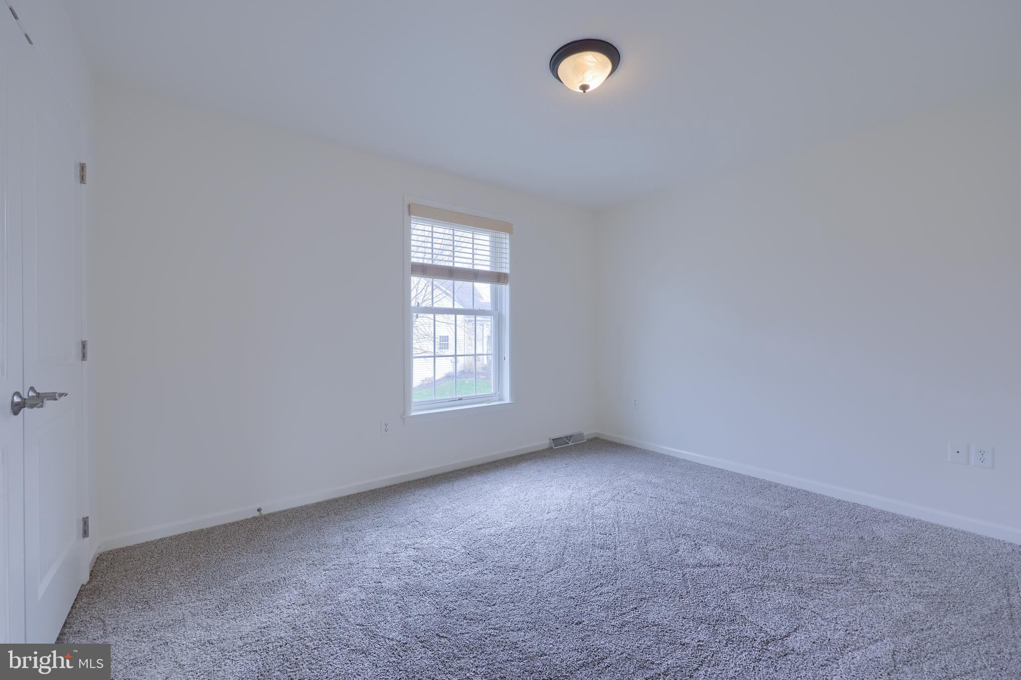 PARK RIDGE CROSSING - Residential