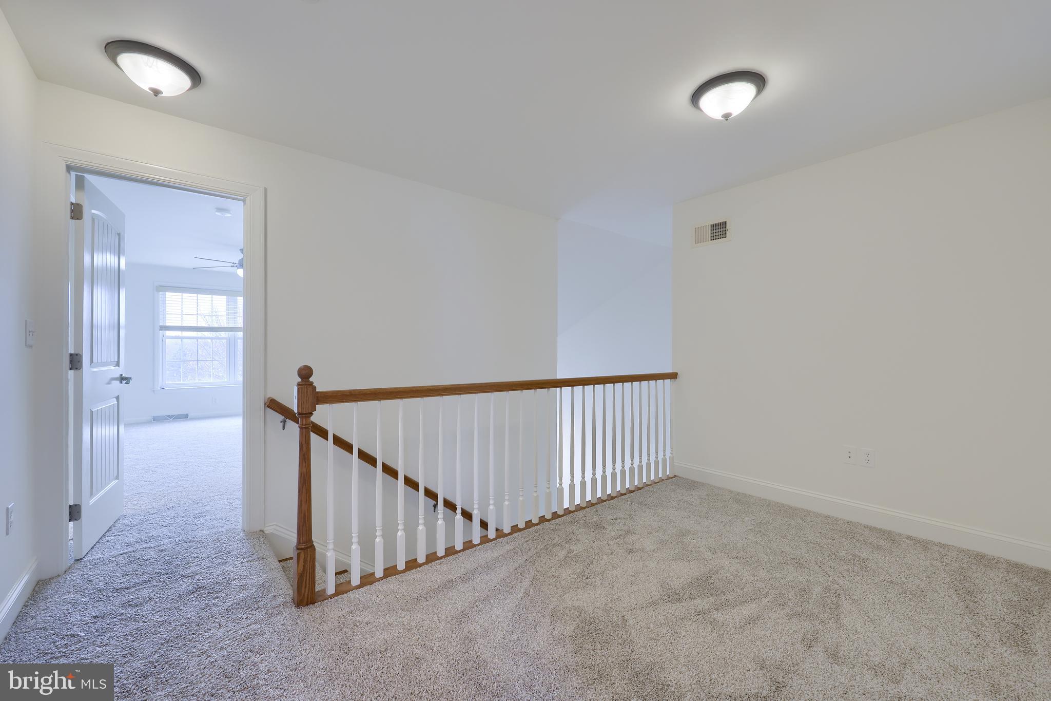 PARK RIDGE CROSSING - Residential