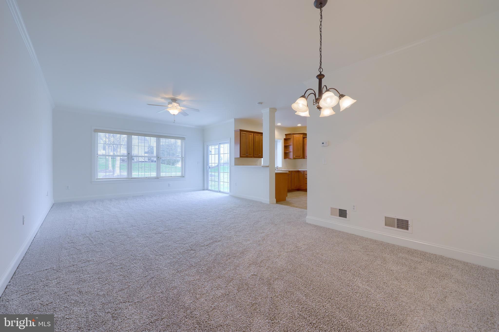 PARK RIDGE CROSSING - Residential