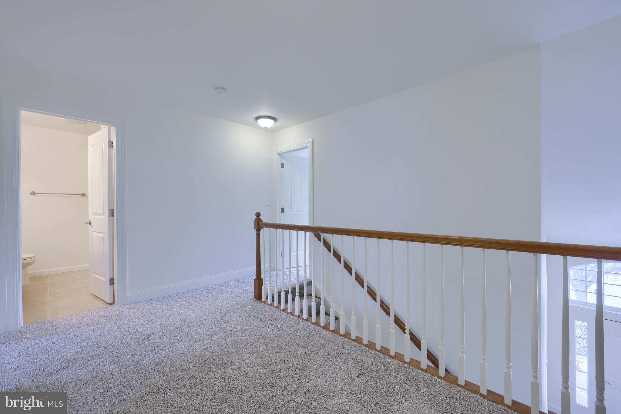 PARK RIDGE CROSSING - Residential