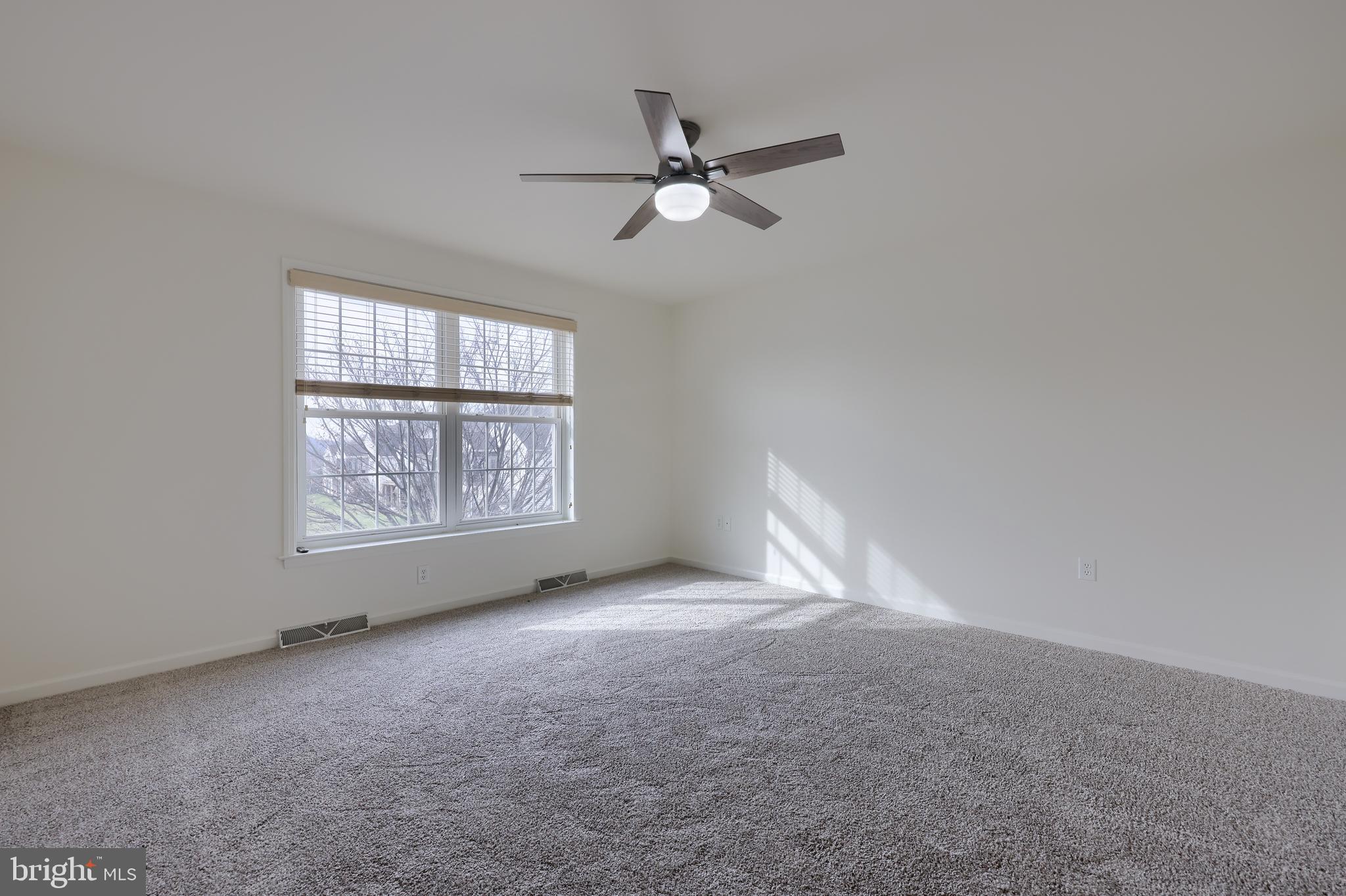 PARK RIDGE CROSSING - Residential
