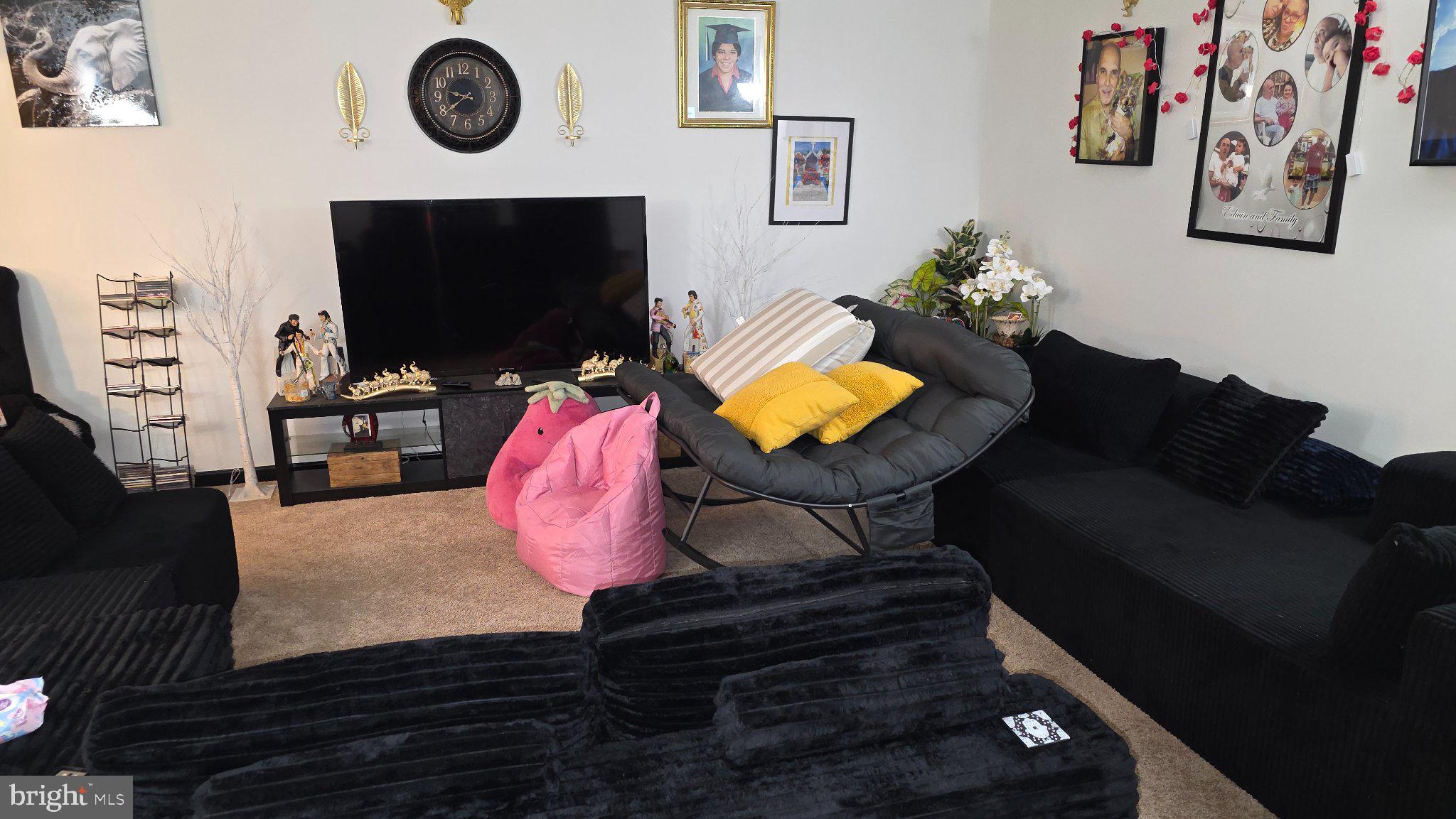 57 KEEFER WAY