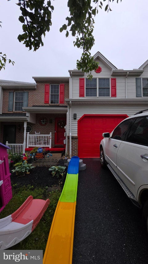 Townhouse For Sale - 57 Keefer Way<br/> MECHANICSBURG, PA 17055