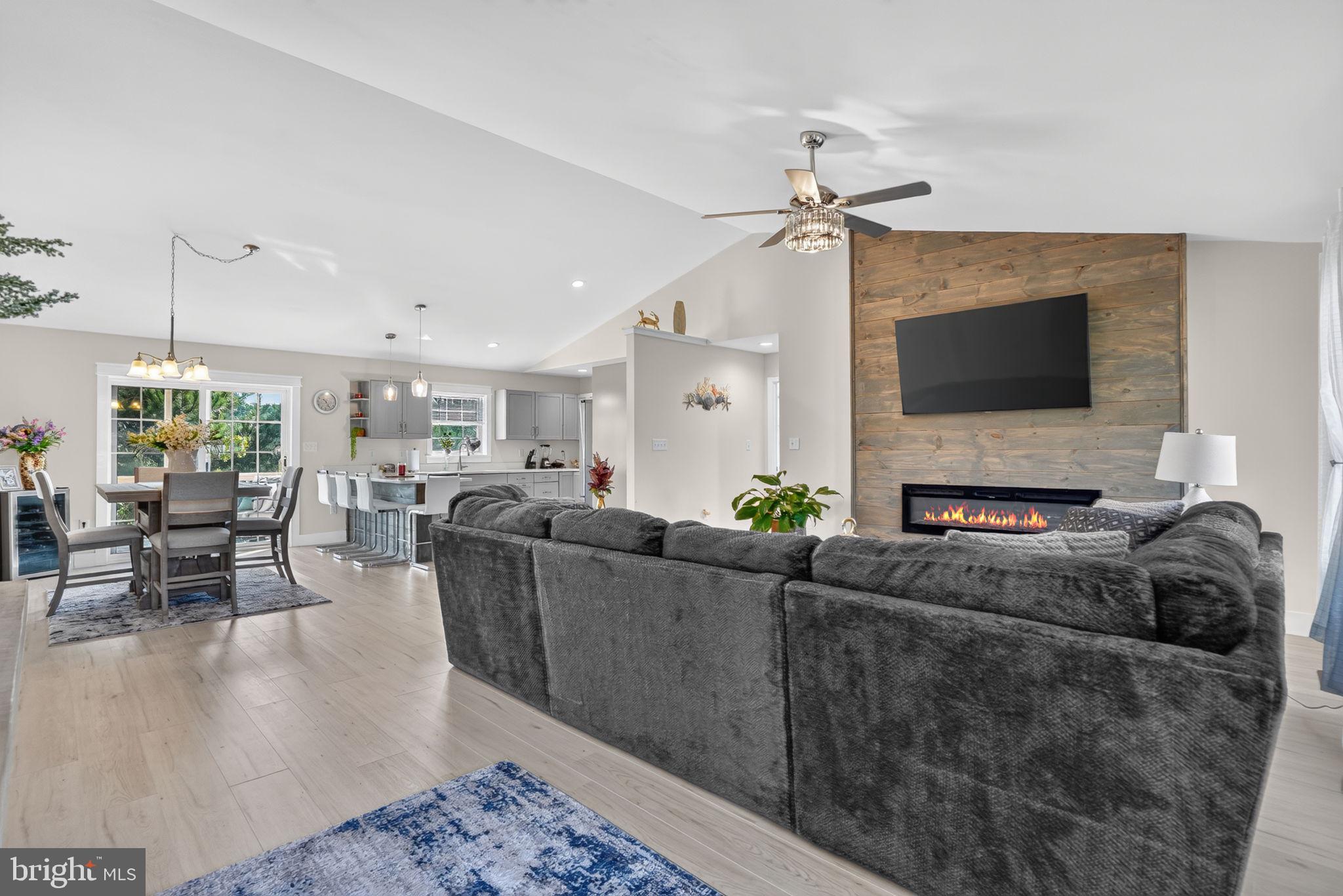 3150 NAVIGATOR DRIVE