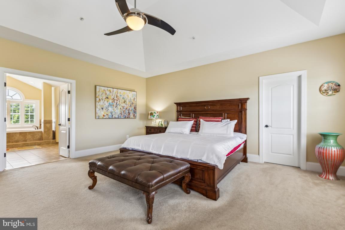 WATERFORD COVE-PLAT 1> - Residential