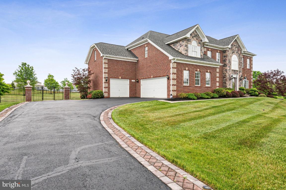 13106 HUNTERS RIDGE LANE