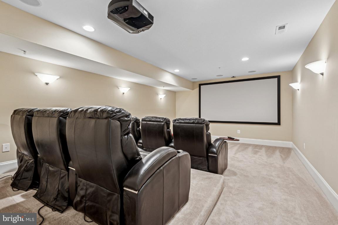 WATERFORD COVE-PLAT 1> - Residential