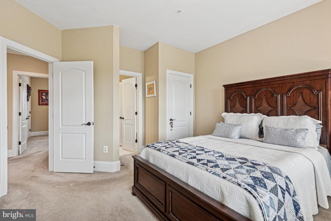 WATERFORD COVE-PLAT 1> - Residential