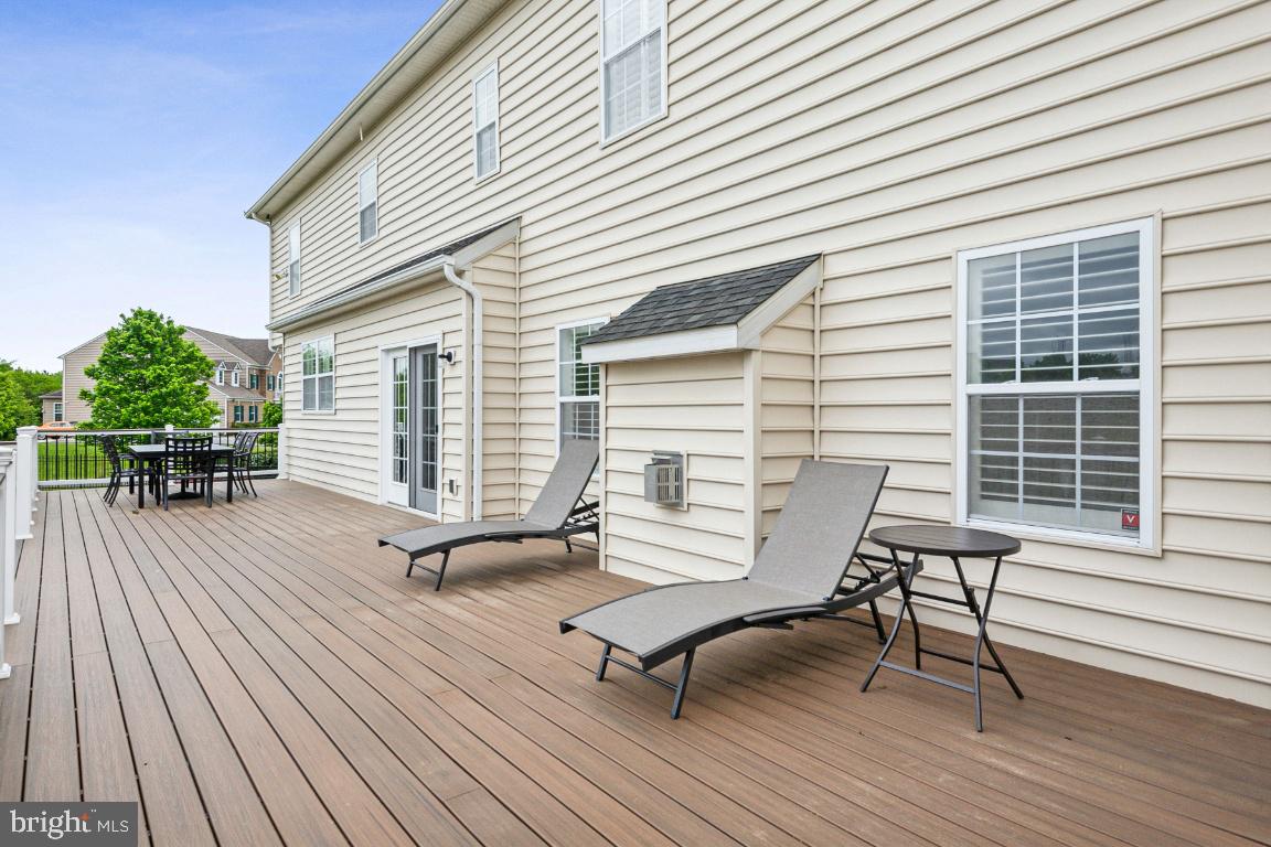 WATERFORD COVE-PLAT 1> - Residential