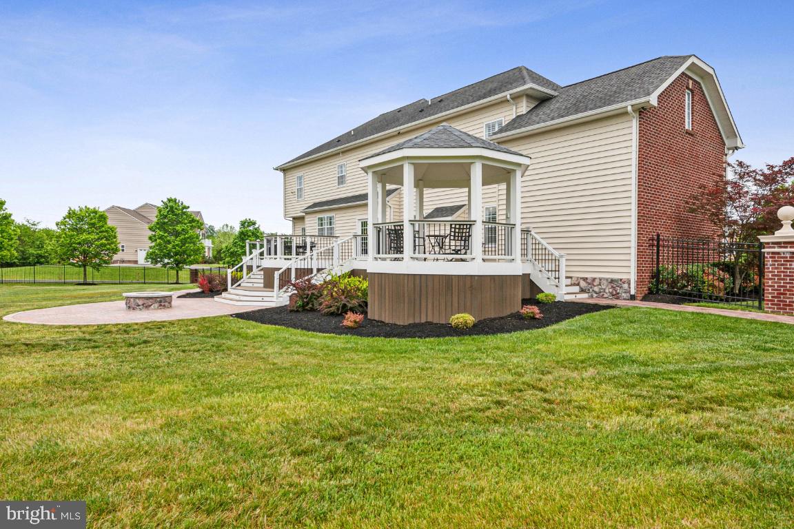 WATERFORD COVE-PLAT 1> - Residential