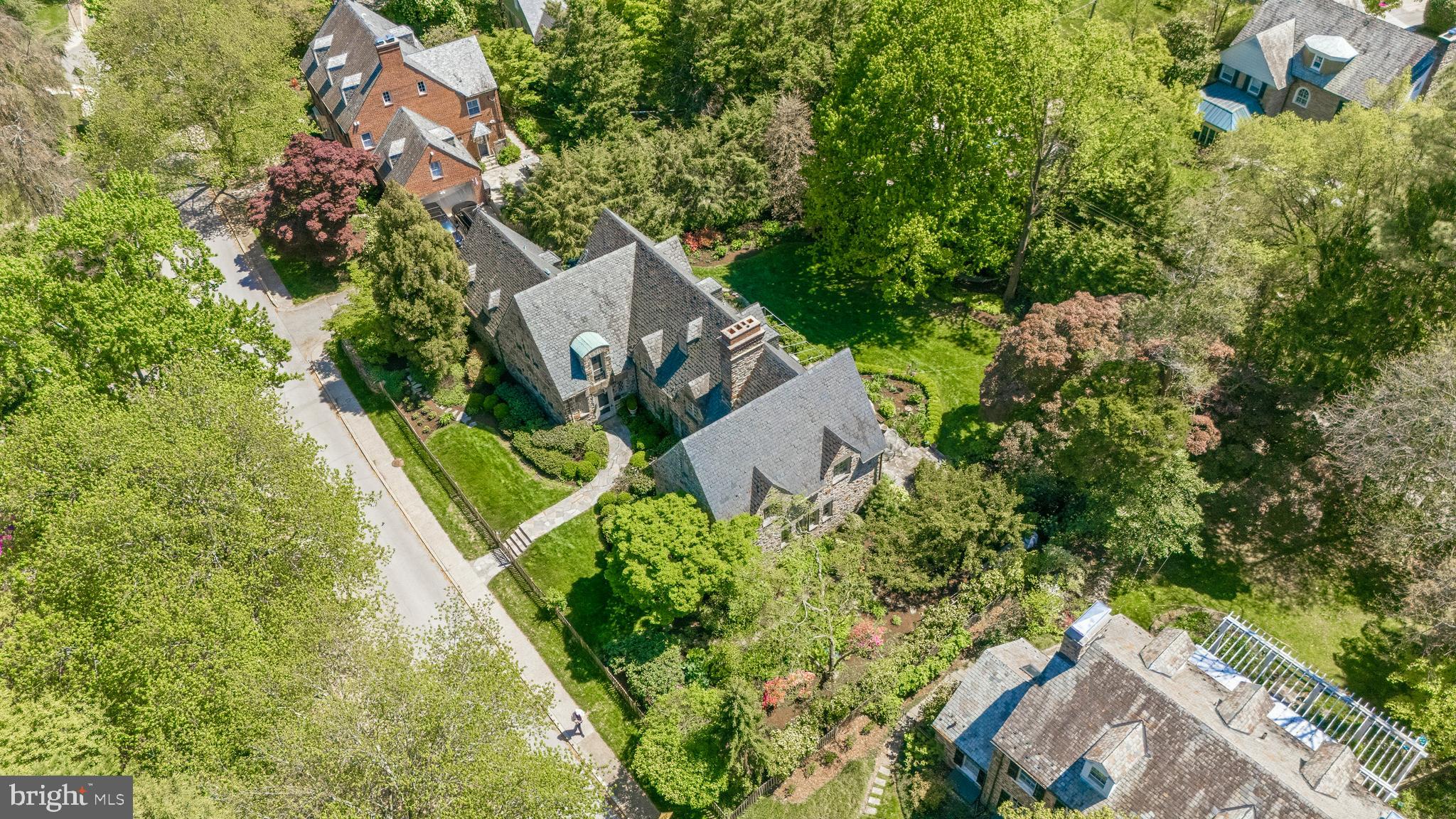 HOMELAND HISTORIC DISTRICT - Residential