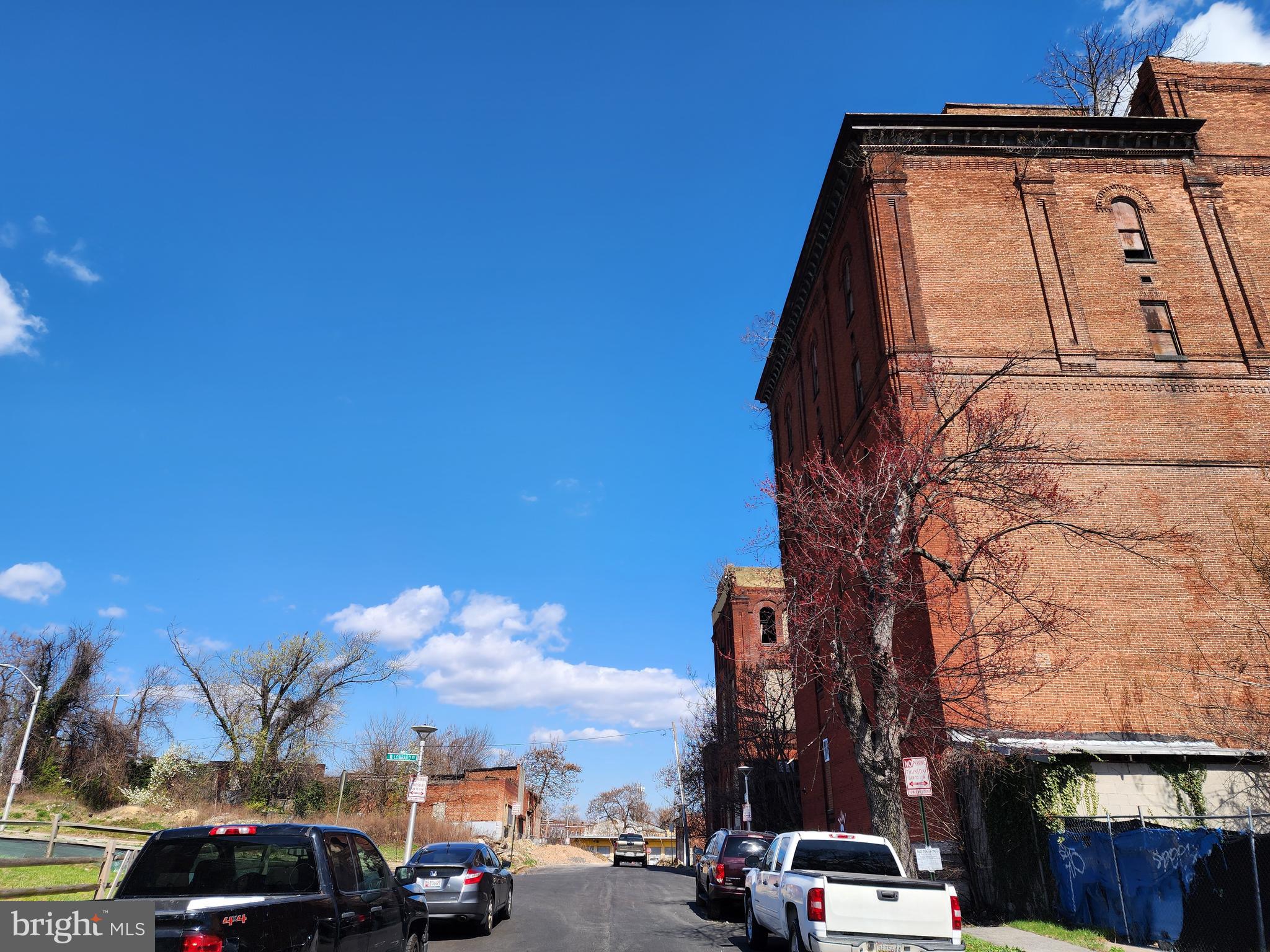 SHIPLEY HILL - Residential