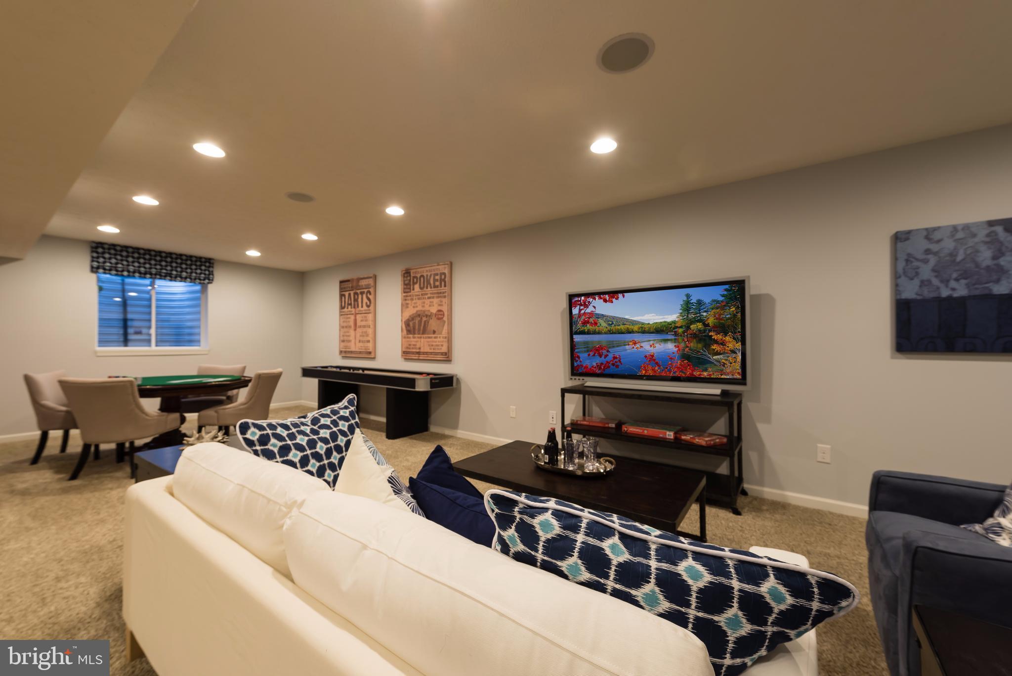 BROOKFIELD AT REGENT'S GLEN - Residential