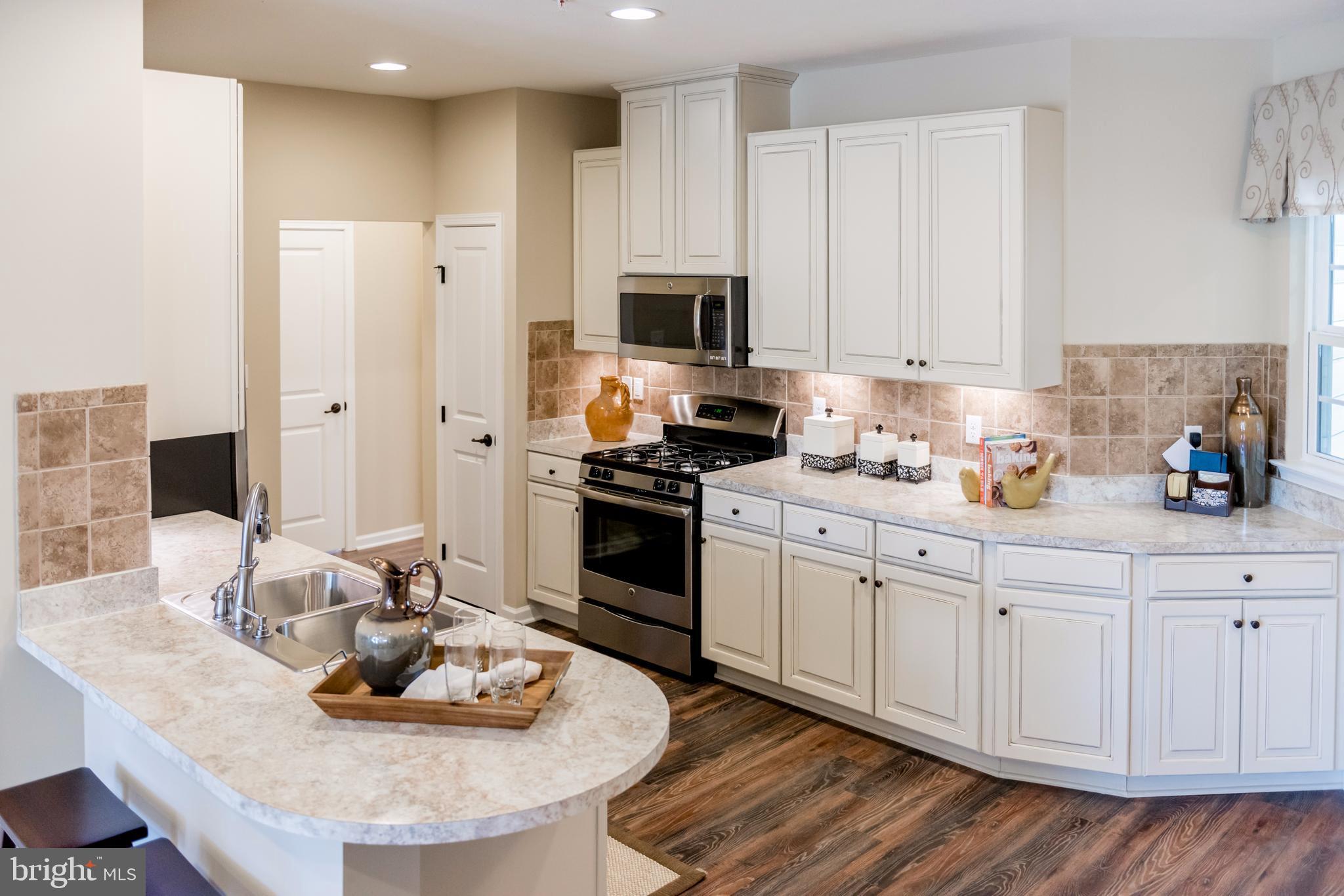 BROOKFIELD AT REGENT'S GLEN - Residential