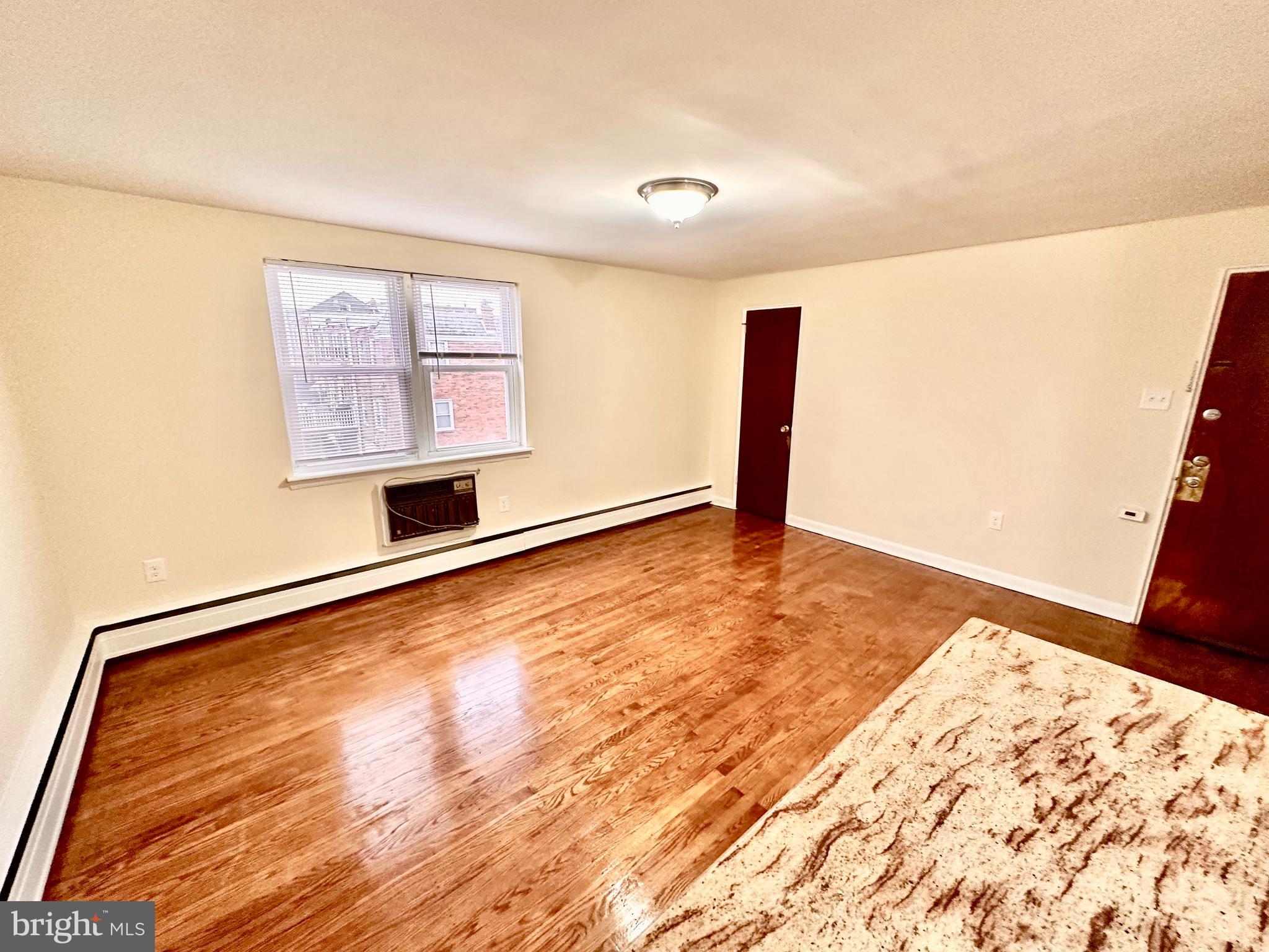 5914 HOUGHTON STREET 2