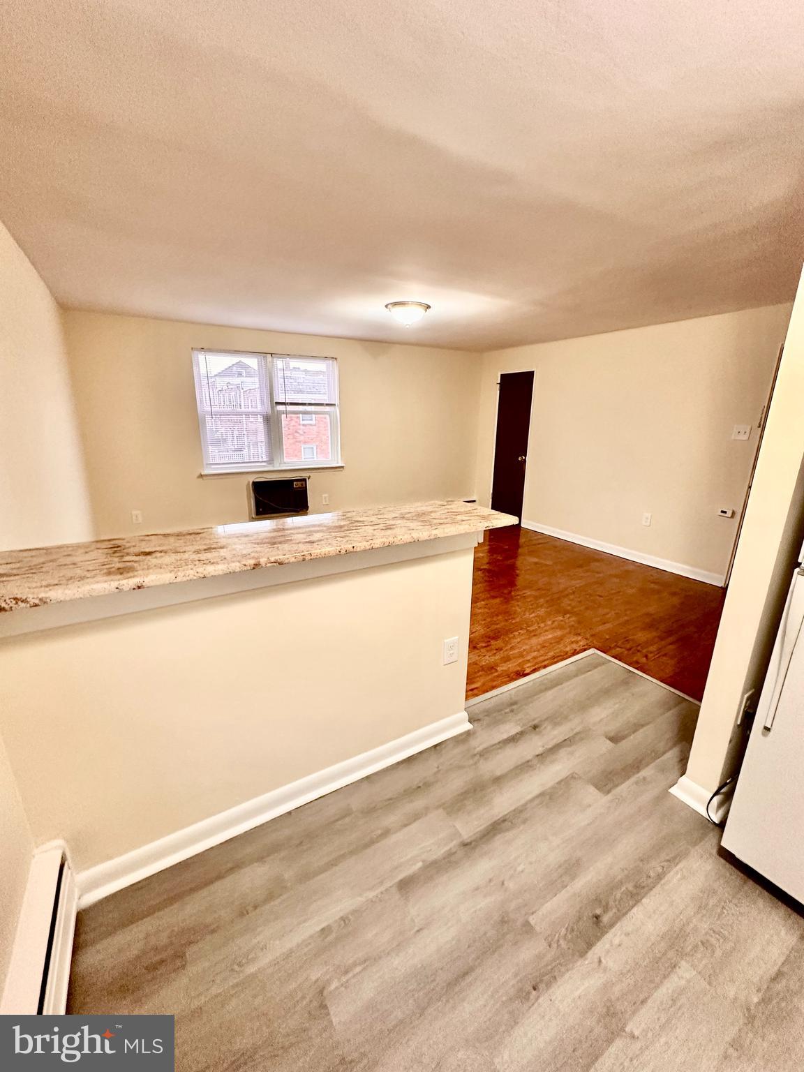 5914 HOUGHTON STREET 2