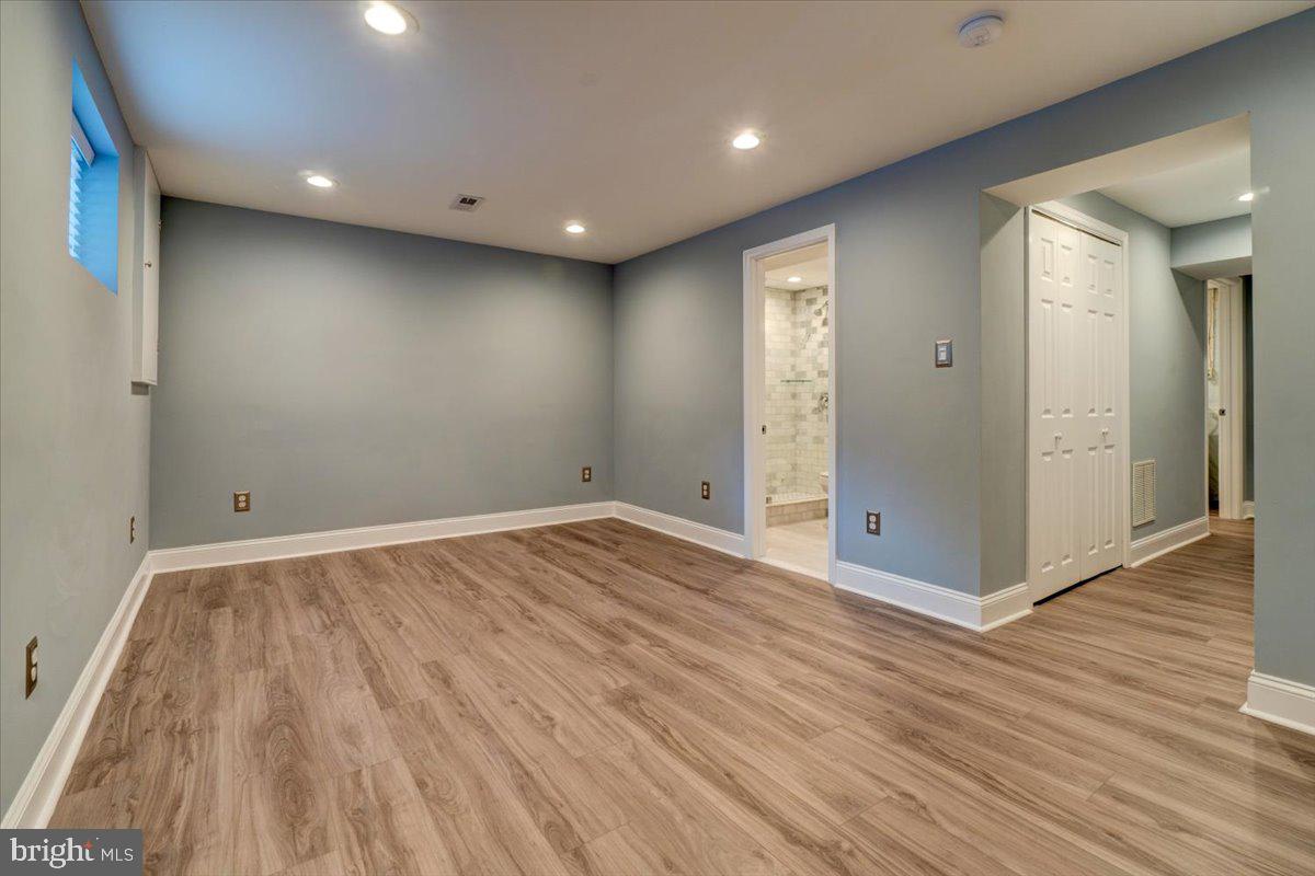 OLD TOWN SOUTH - Residential Lease