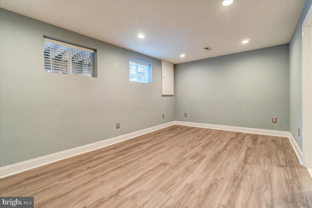 OLD TOWN SOUTH - Residential Lease