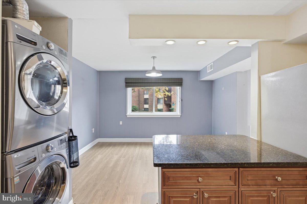 CHELSEA WOODS CONDO - Residential