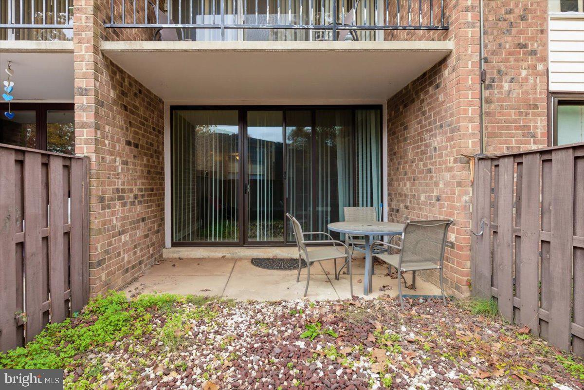 CHELSEA WOODS CONDO - Residential