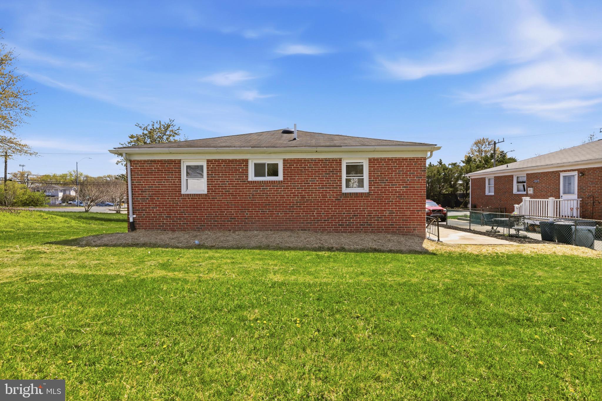 ROSEDALE - Residential