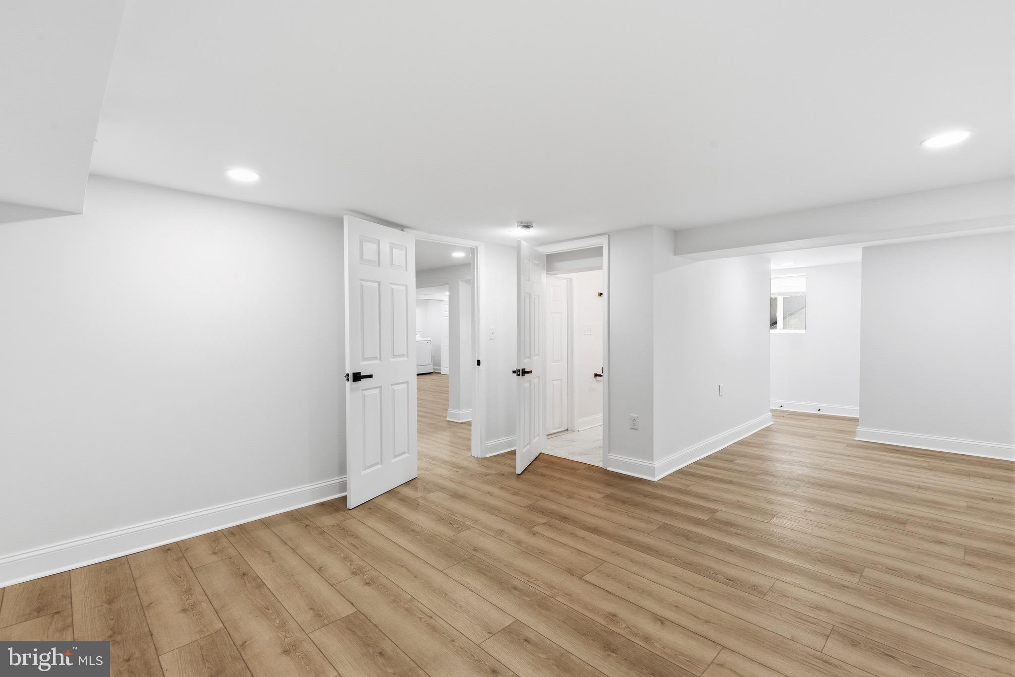 ROSEDALE - Residential