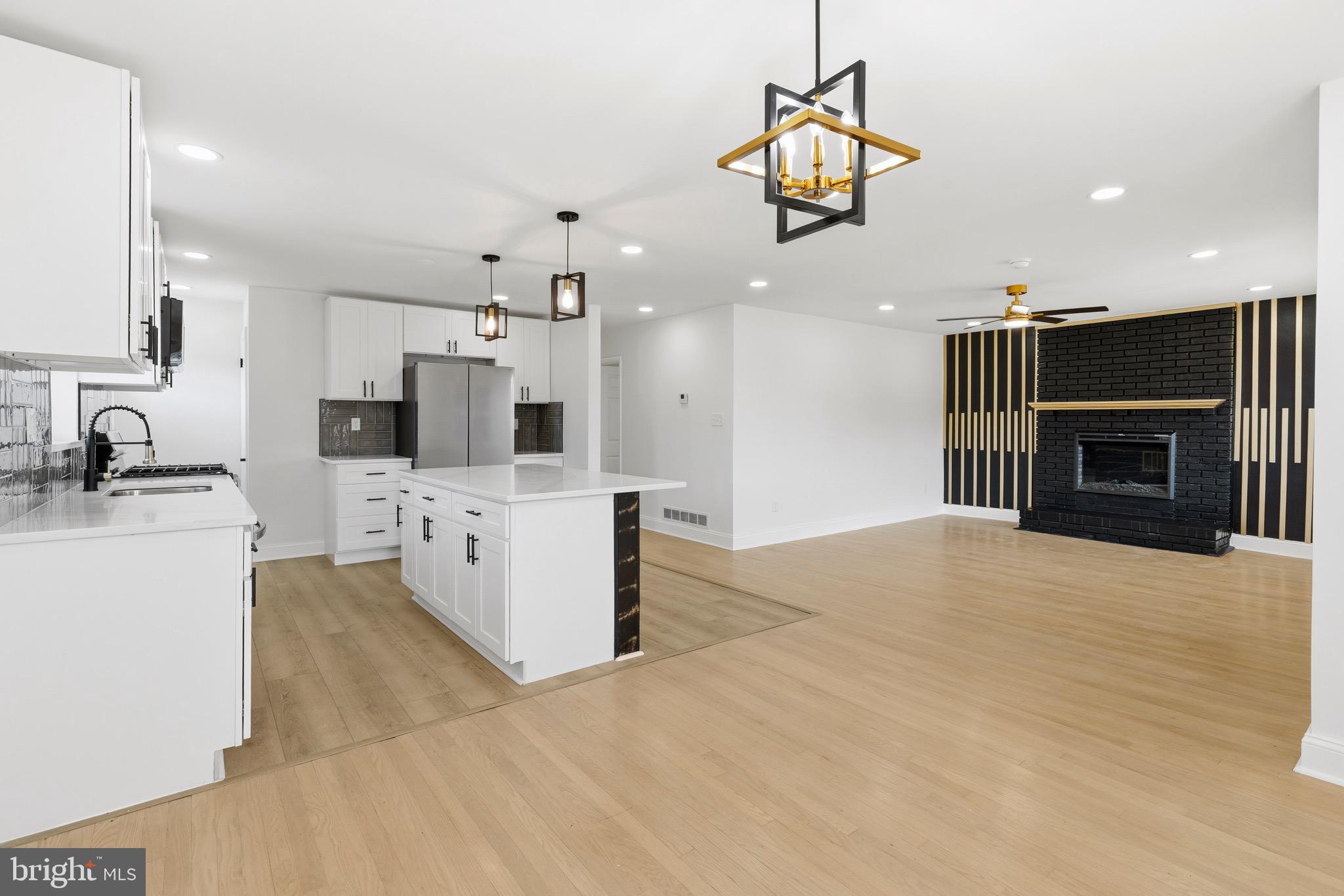 ROSEDALE - Residential