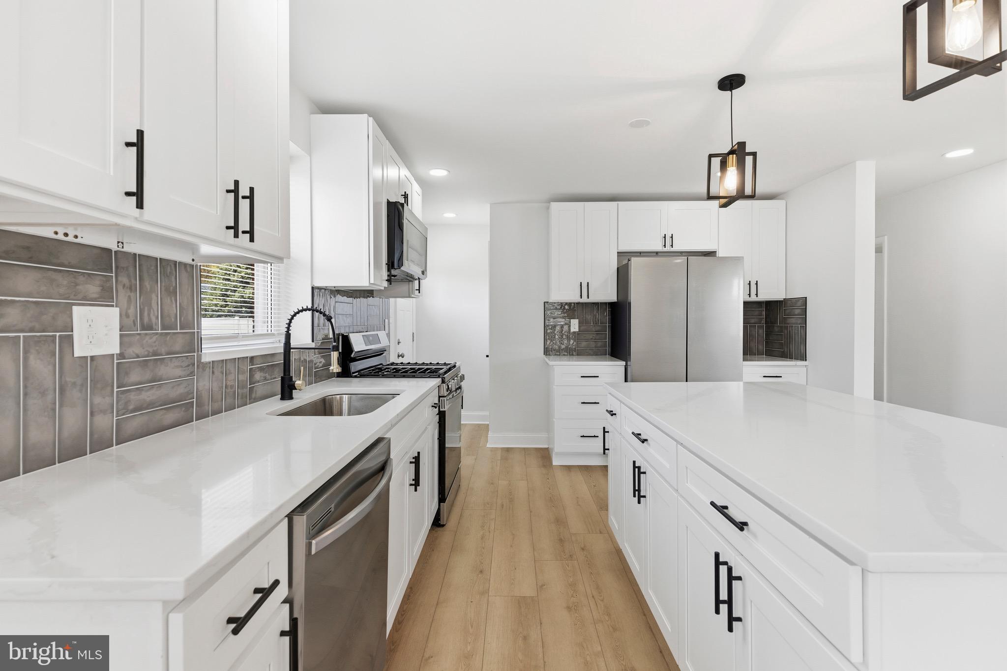 ROSEDALE - Residential