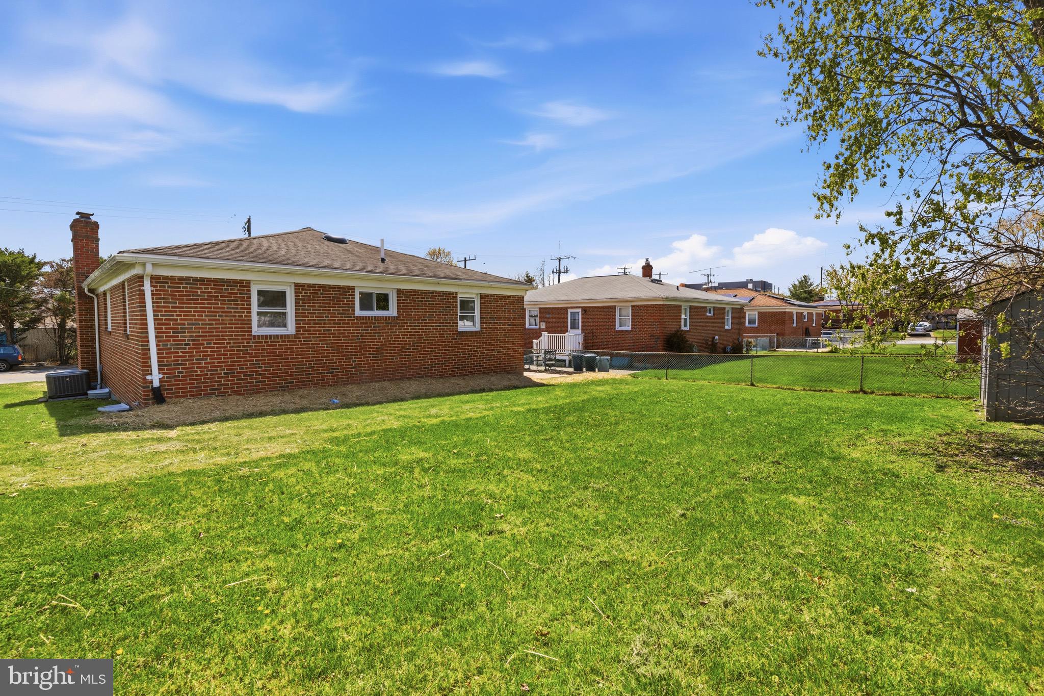 ROSEDALE - Residential