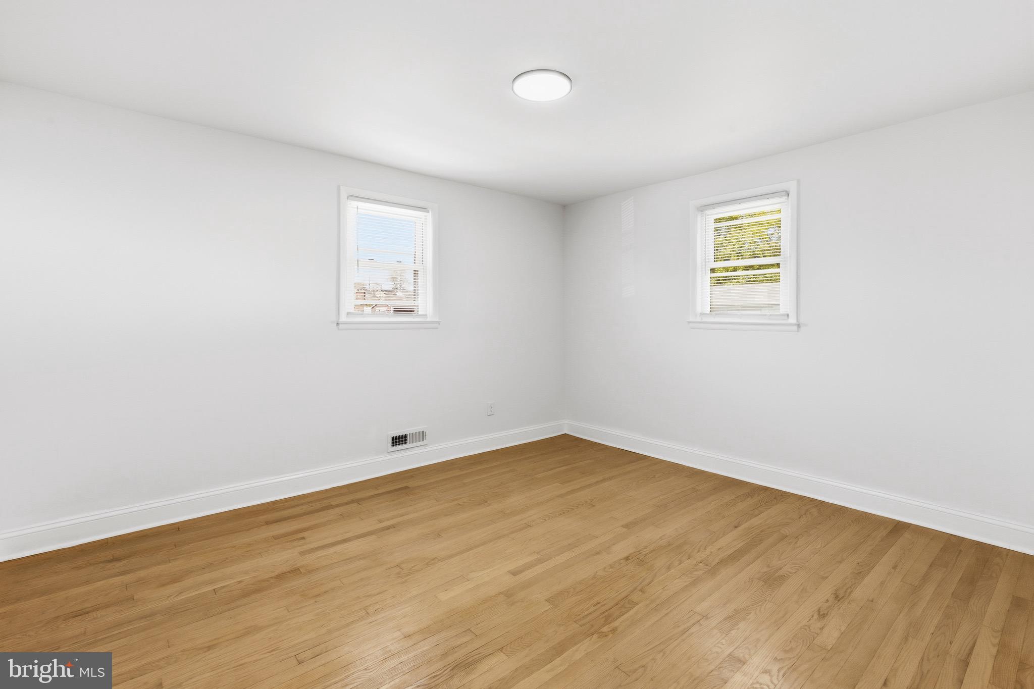 ROSEDALE - Residential