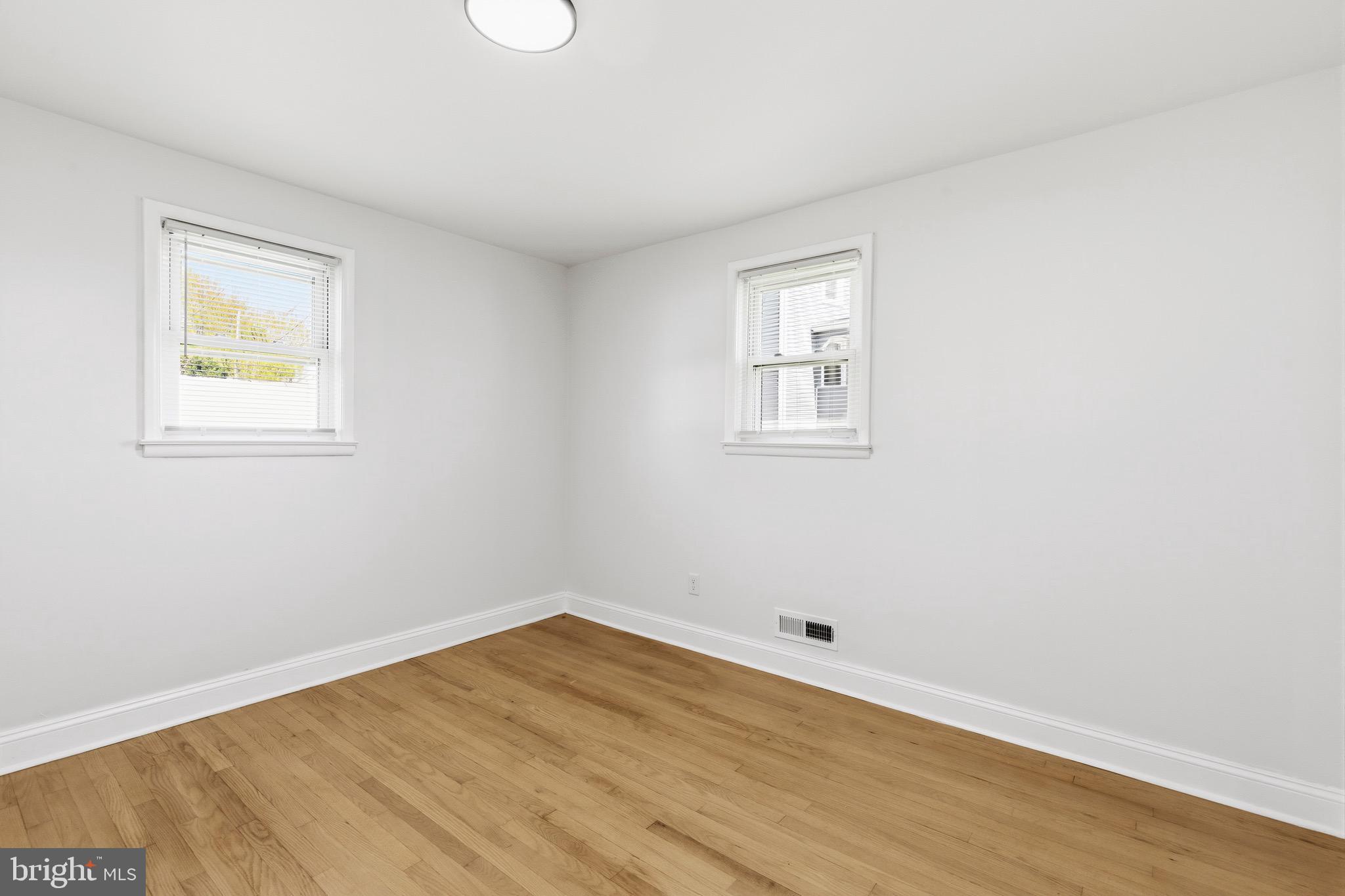 ROSEDALE - Residential