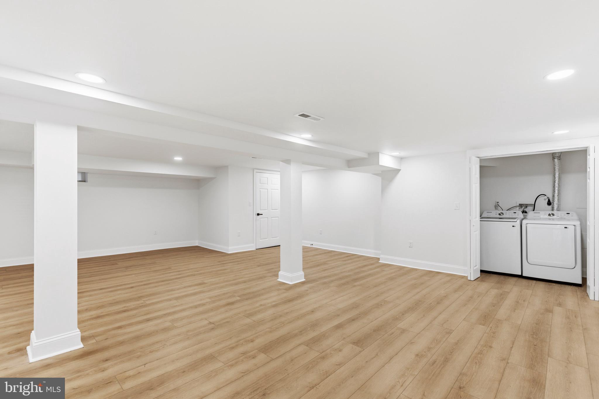 ROSEDALE - Residential