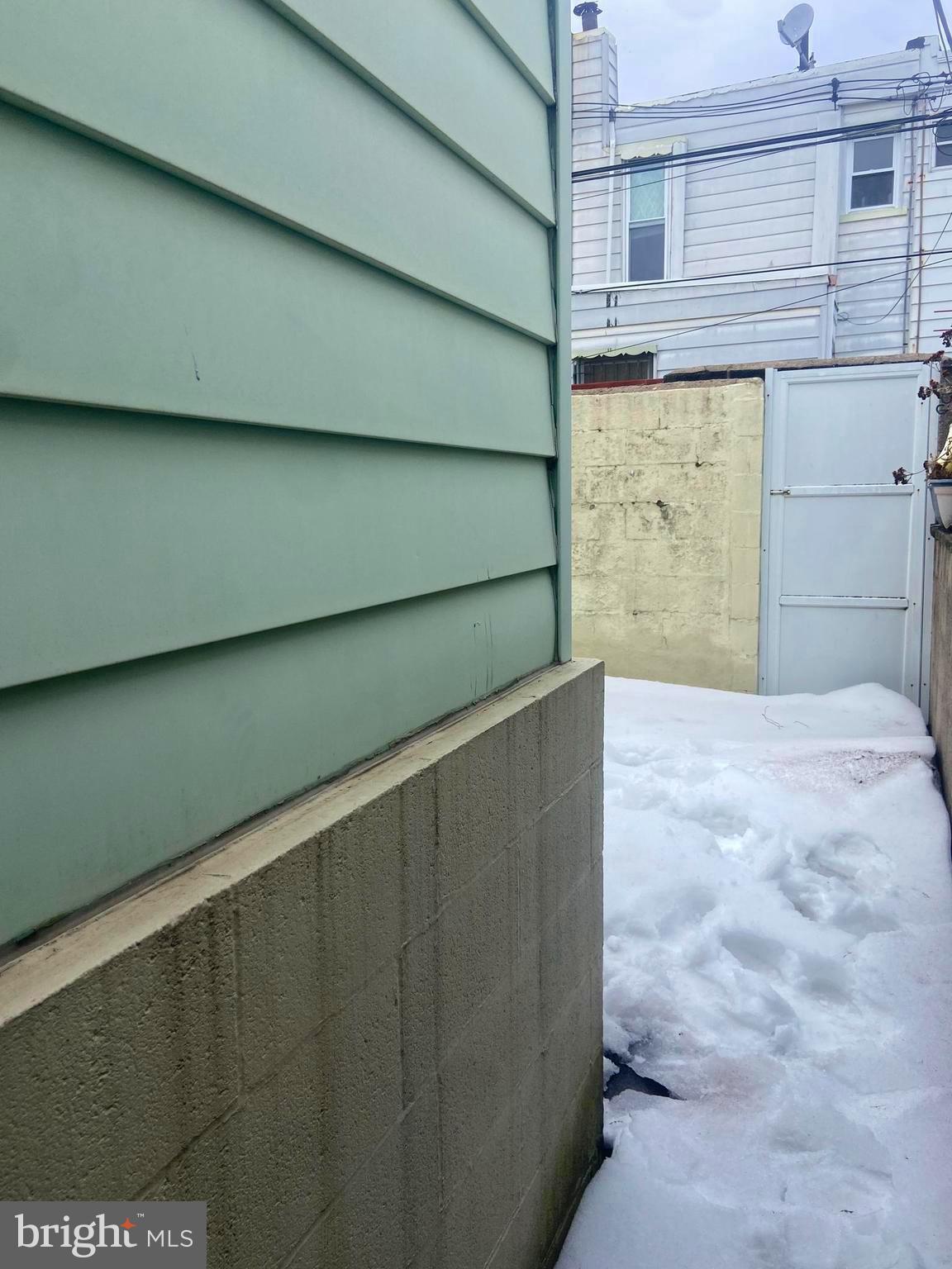 WHITMAN - Residential