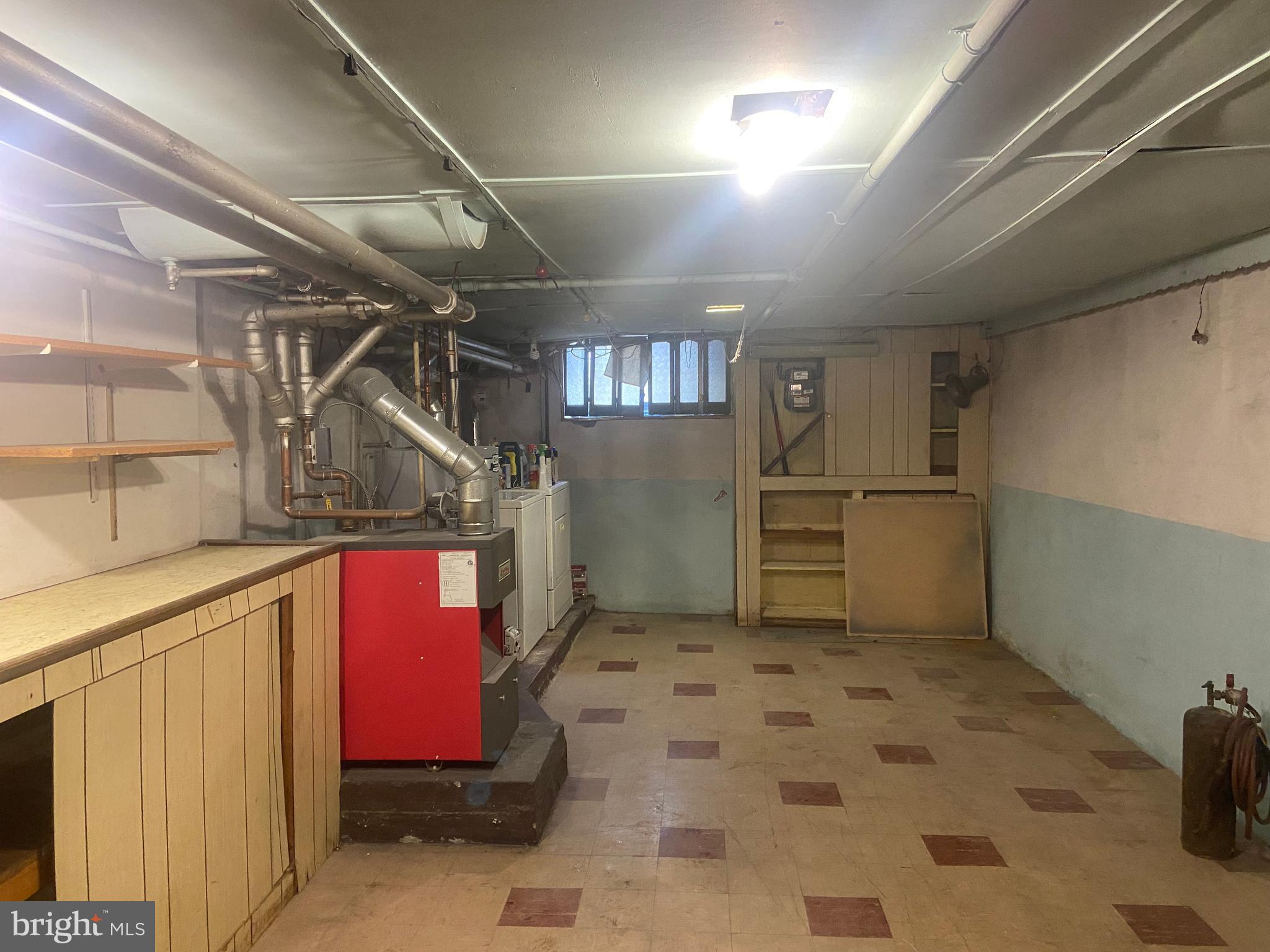 WHITMAN - Residential