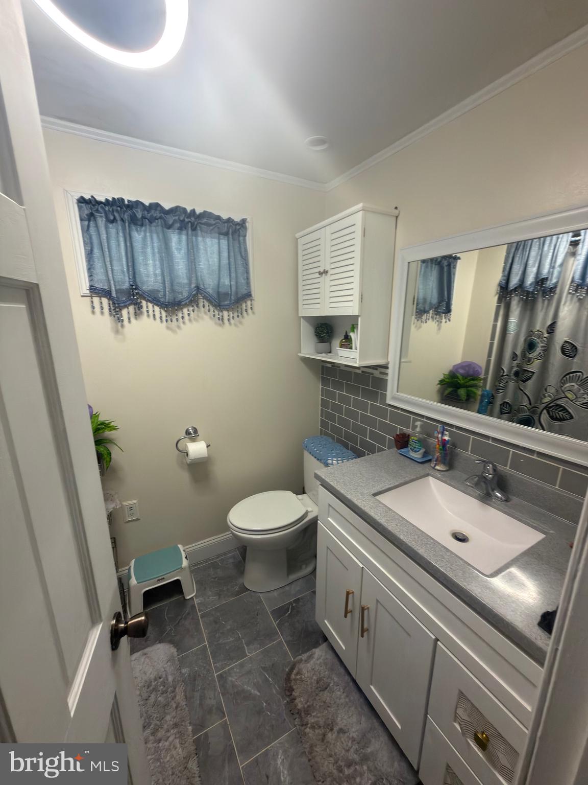 WHITFORD HILL - Residential